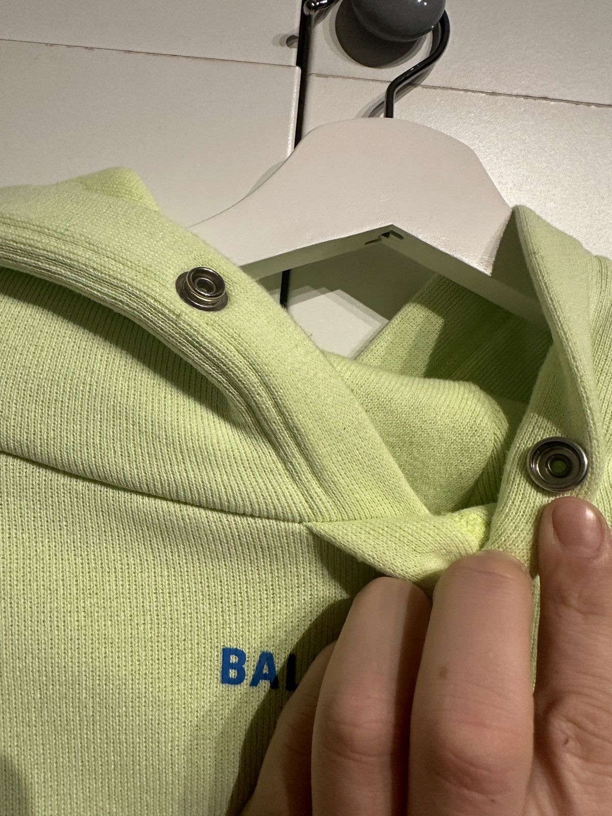 Balenciaga Balenciaga WFP Hoodie Size US M / EU 48-50 / 2 - 4 Thumbnail