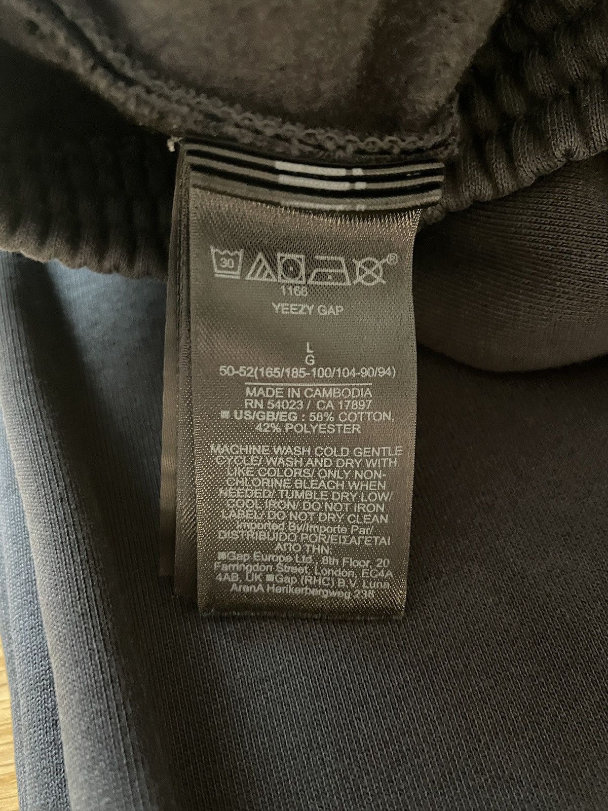 Balenciaga × Gap × Kanye West Yeezy Gap Poetic Black Sweatsuit Medium & Large Size US M / EU 48-50 / 2 - 15 Thumbnail