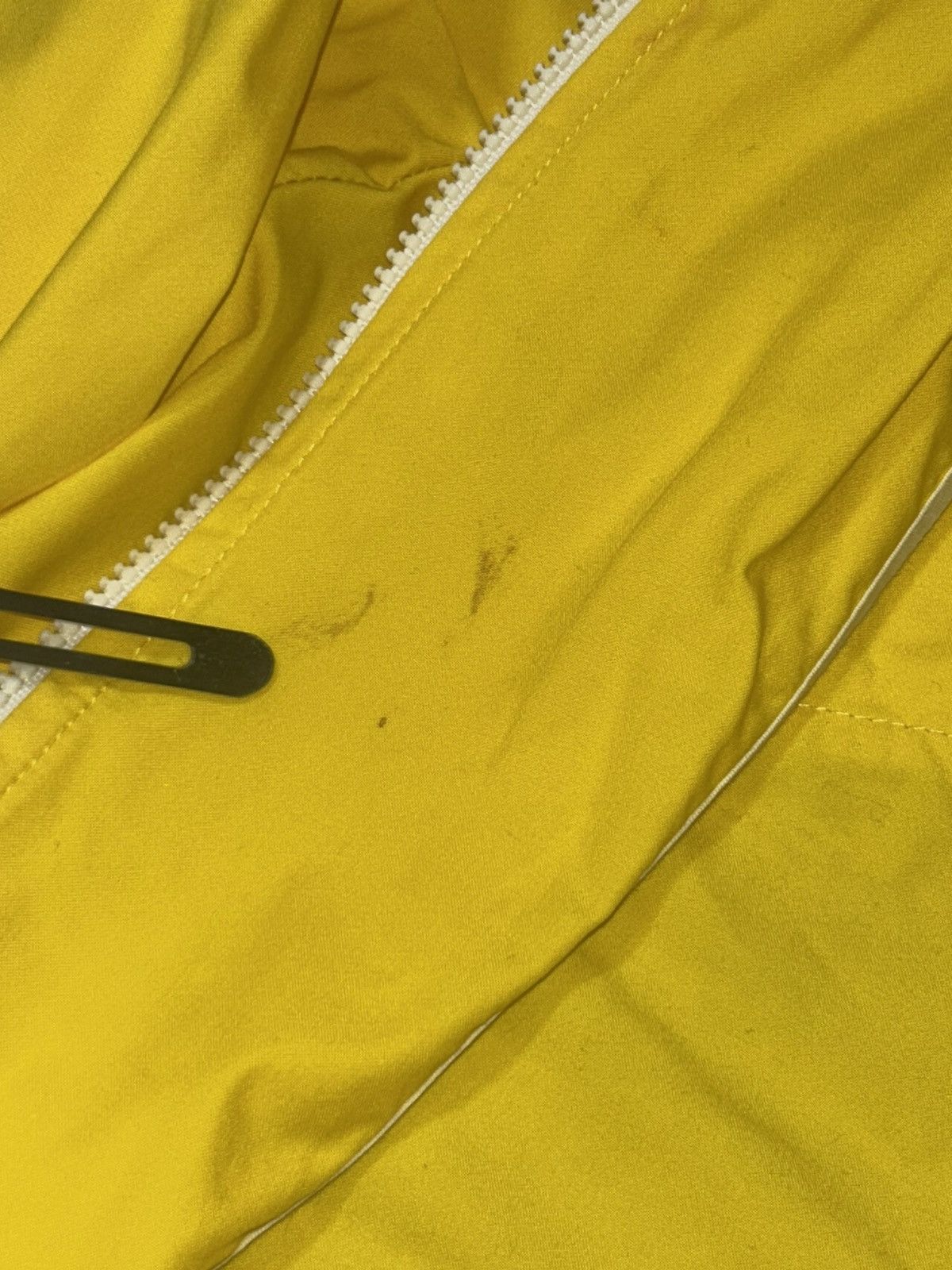 Burberry Vintage Burberrys Yellow Lightweight Bomber Nova Era Size US M / EU 48-50 / 2 - 12 Thumbnail