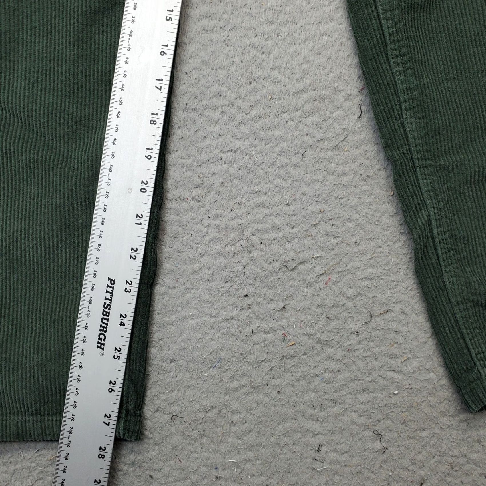 Urban Outfitters BDG Urban Outfitters Mom Pants Womens Size 28 Green Corduroy High Rise Regular Size 28 Womens Front Flat Front Pockets Ankle Pants Size 28" / US 6 / IT 42 - 5 Thumbnail