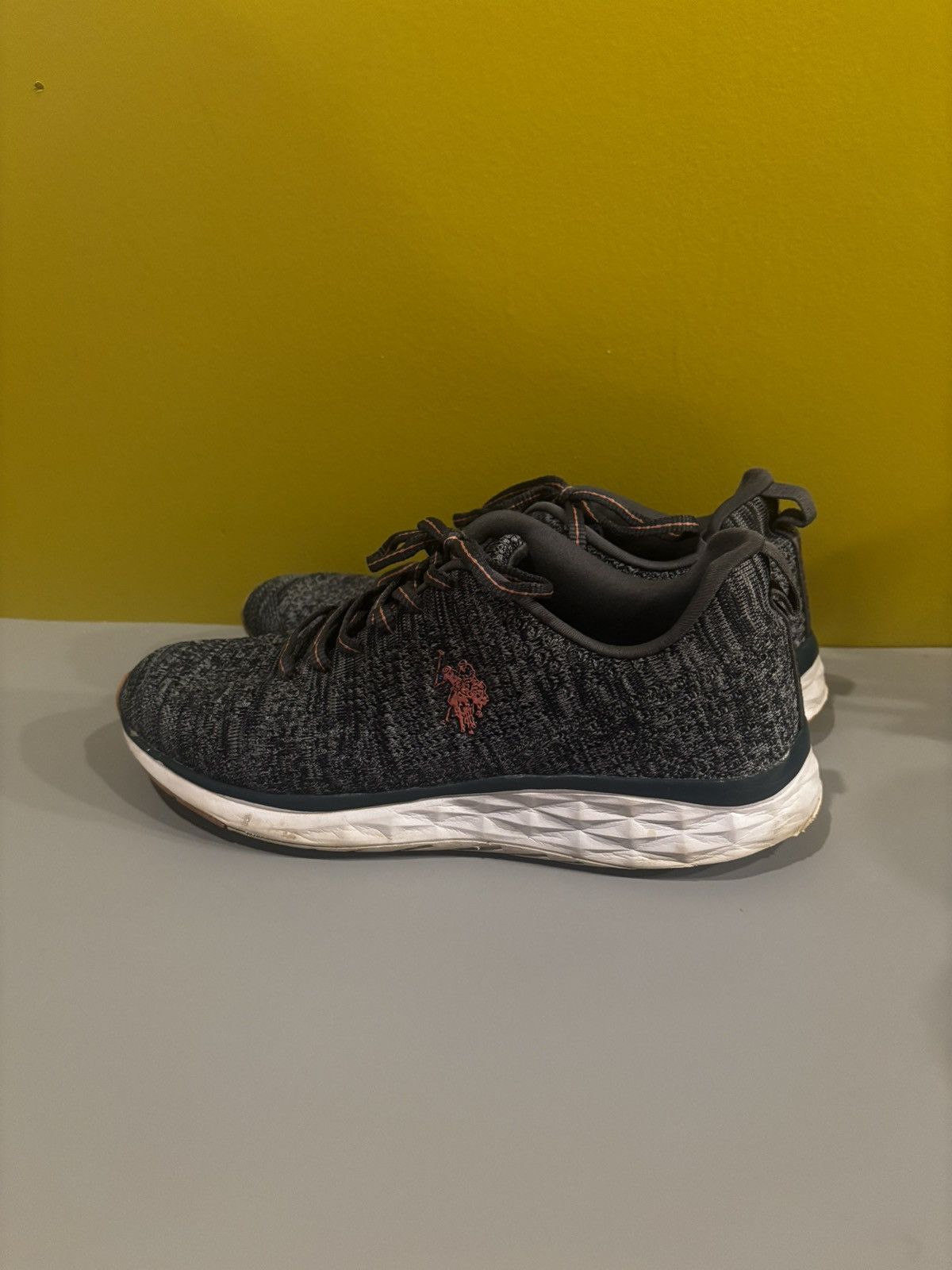 U.S. Polo Assn. Charcoal women’s gym shoes0855 Size US 8.5 / IT 38.5 - 2 Thumbnail