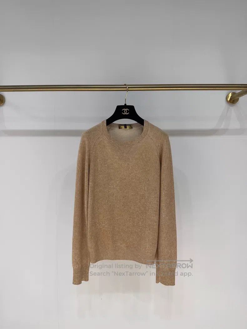 Loro Piana Loro Piana Camel baby cashmere all cashmere knit sweater c Size XS / US 0-2 / IT 36-38 - 1 Thumbnail