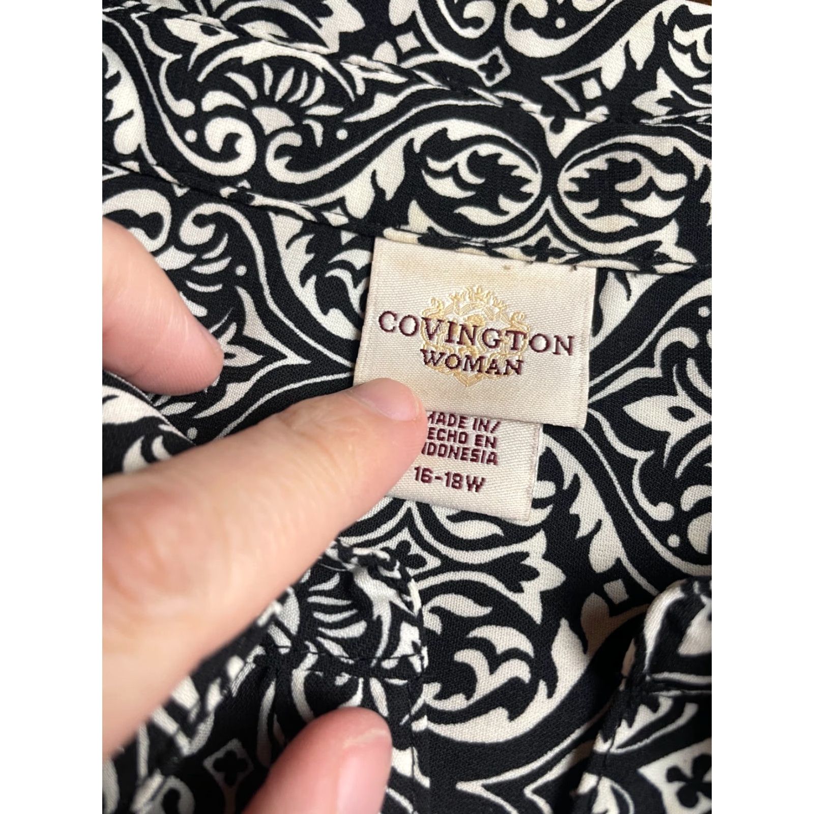 Vintage Covington Shirt Women's 16-18w Black Cream Floral 3/4 Sleeve Button-Up Women Size XXL / US 16-18 / IT 52-54 - 4 Thumbnail