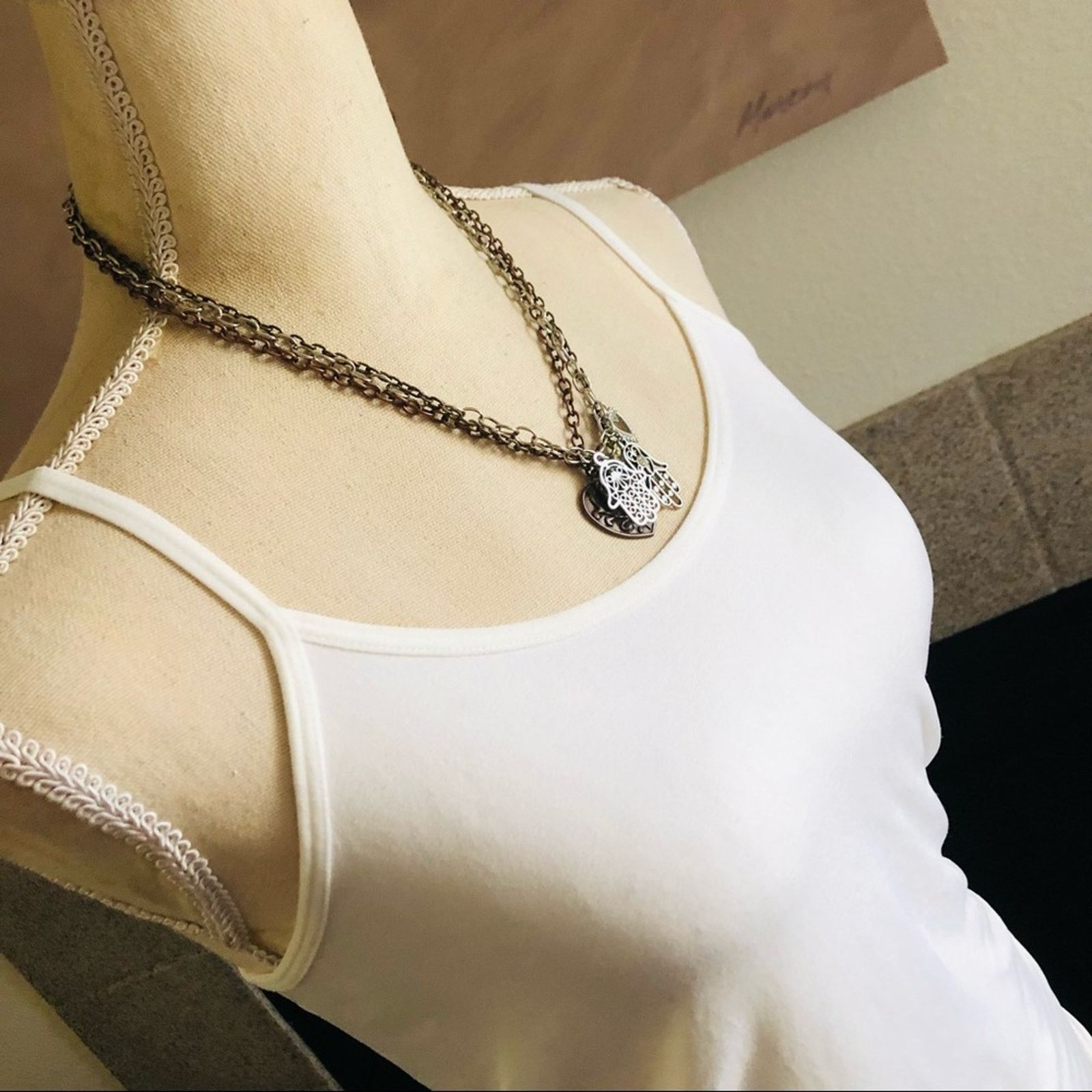 Jewelry Tri-tone metal triple strand chain hamsa necklace Size ONE SIZE - 3 Thumbnail