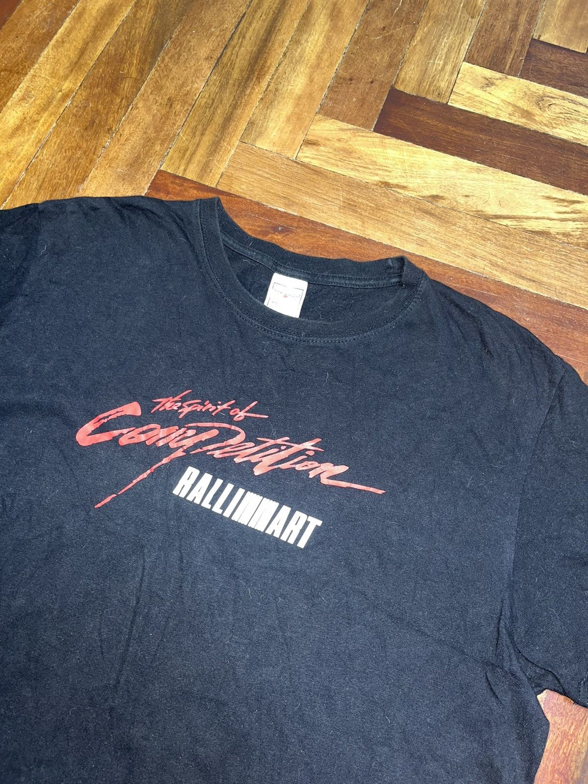 Formula 1 × Vintage The Spirit Of Compitition Mitsubishi Team Vintage T Shirt Size US L / EU 52-54 / 3 - 2 Thumbnail