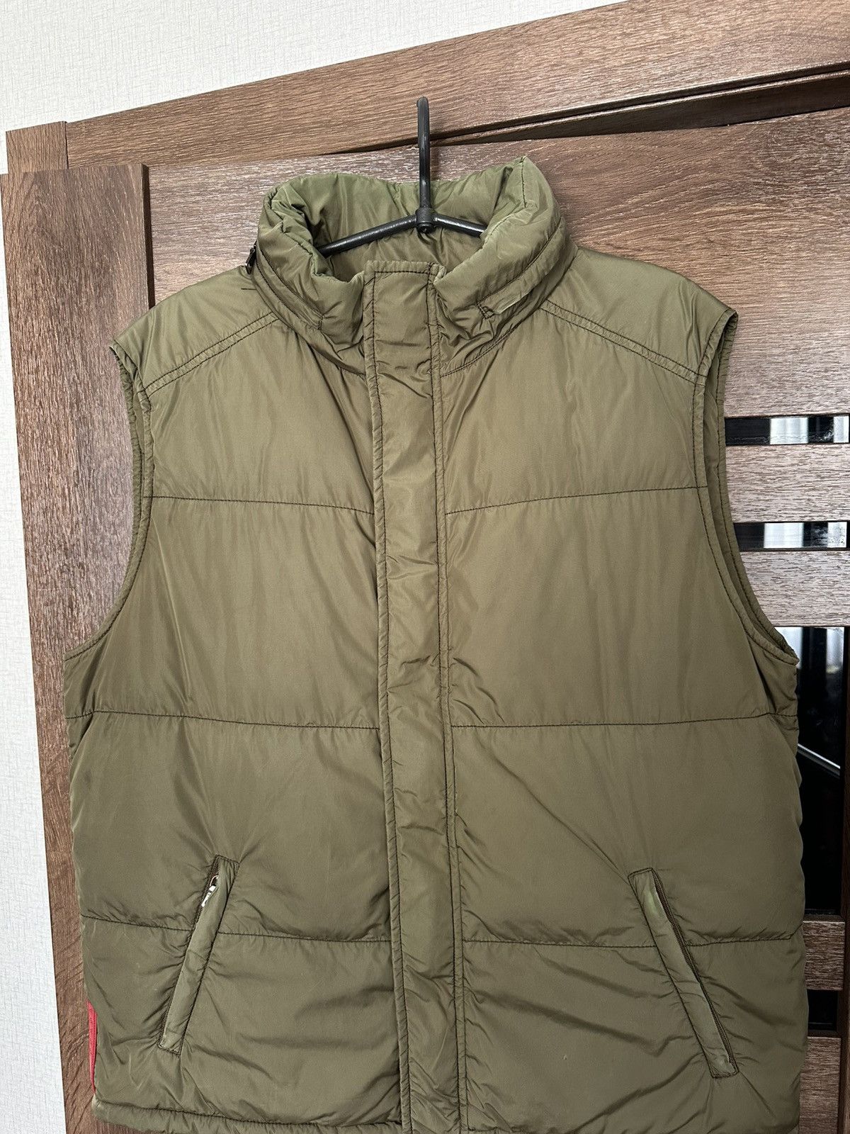 Prada Prada Italy Nylon Vest Zip Jacket Red Tab Size US L / EU 52-54 / 3 - 5 Thumbnail