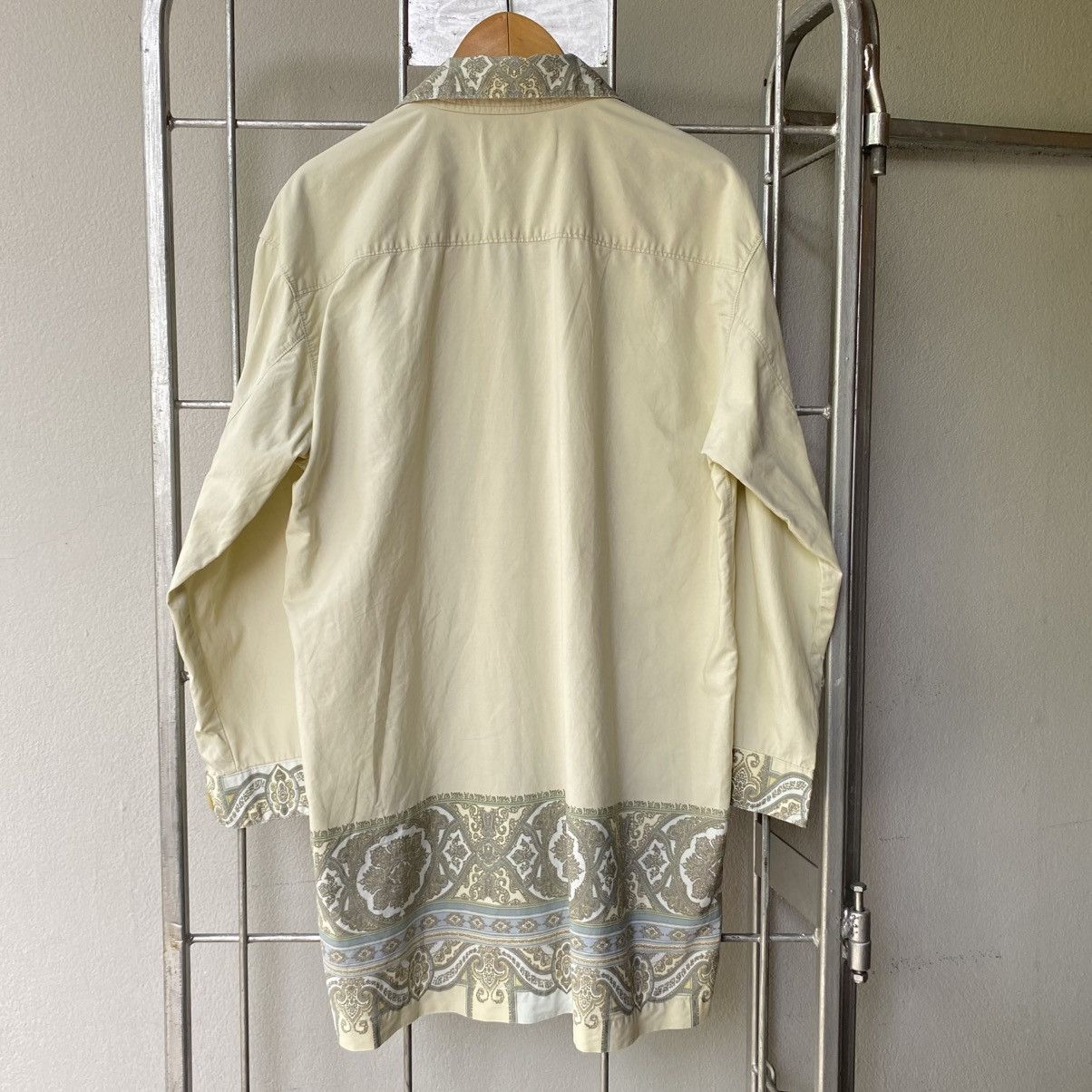 Etro ETRO Beige Pattern Trim Shirt Size M / US 6-8 / IT 42-44 - 2 Thumbnail