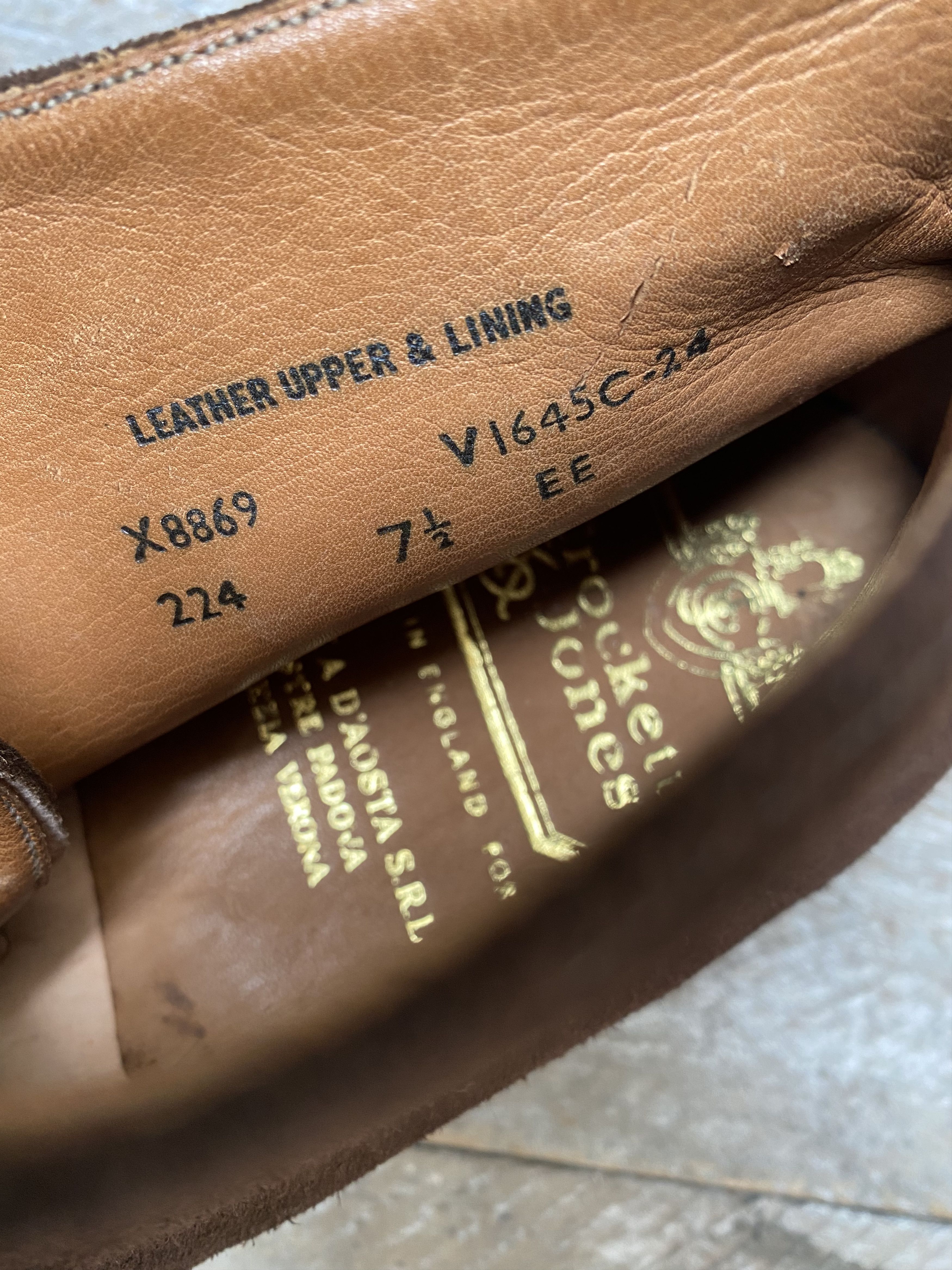 Crockett & Jones Crockett and jones brown chukka suede boots Size US 8.5 / EU 41-42 - 12 Thumbnail