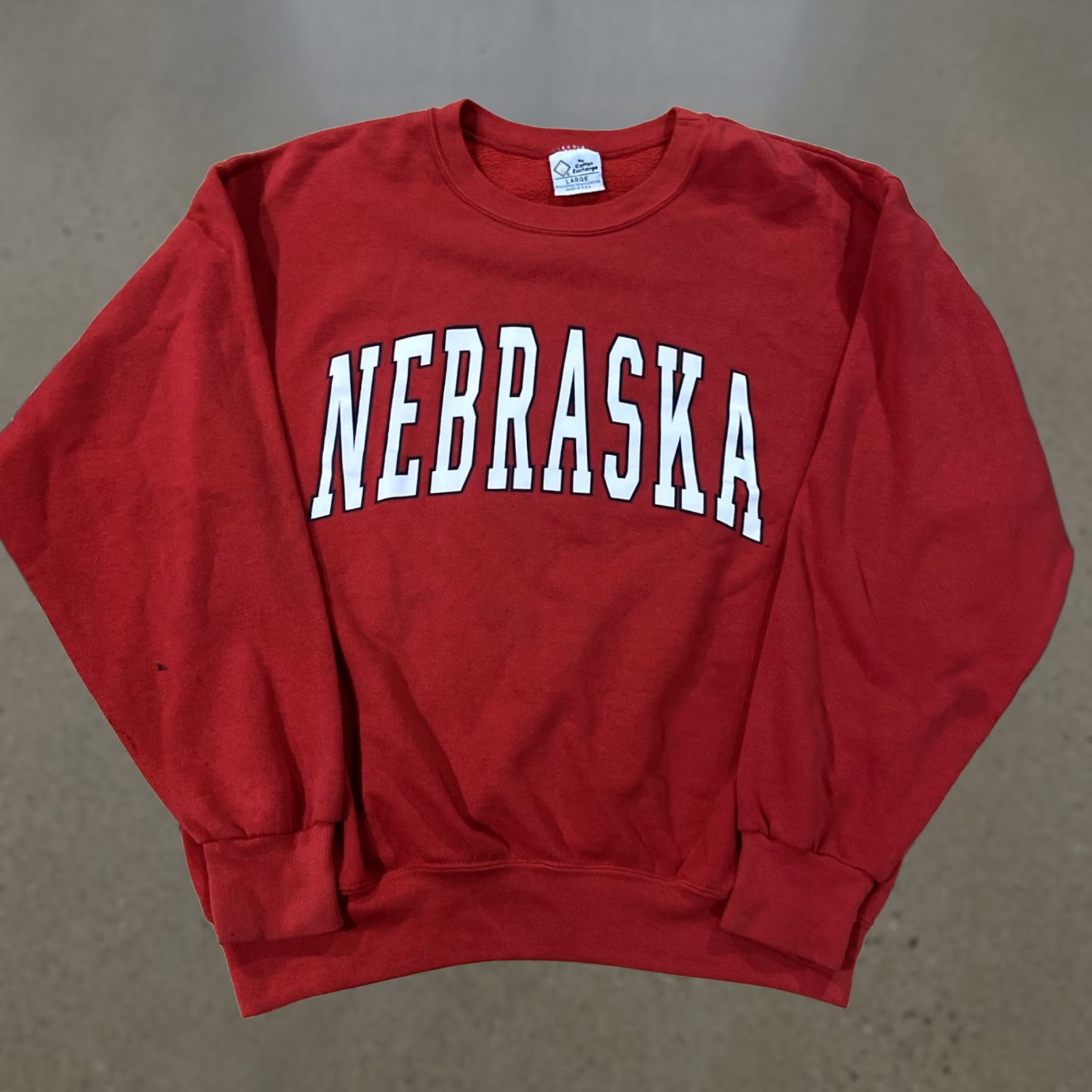 Vintage VINTAGE Men's University Of Nebraska Chest Spellout Red Cotton Exchange USA L Sweatshirt Pullover Red Mens Shirt Size US L / EU 52-54 / 3 - 1 Thumbnail