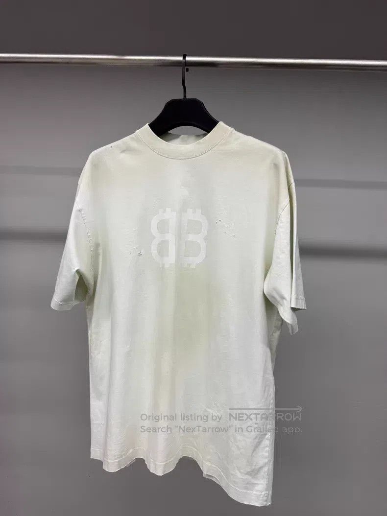 Balenciaga Balenciaga Bitcoin distressed short sleeve T-shirt Size US M / EU 48-50 / 2 - 1 Thumbnail