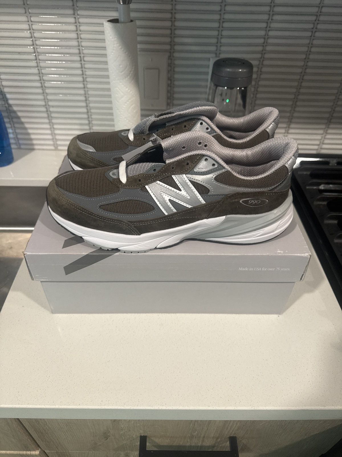 New Balance MiUSA 990v6 Olive Size US 10 / EU 43 - 5 Thumbnail