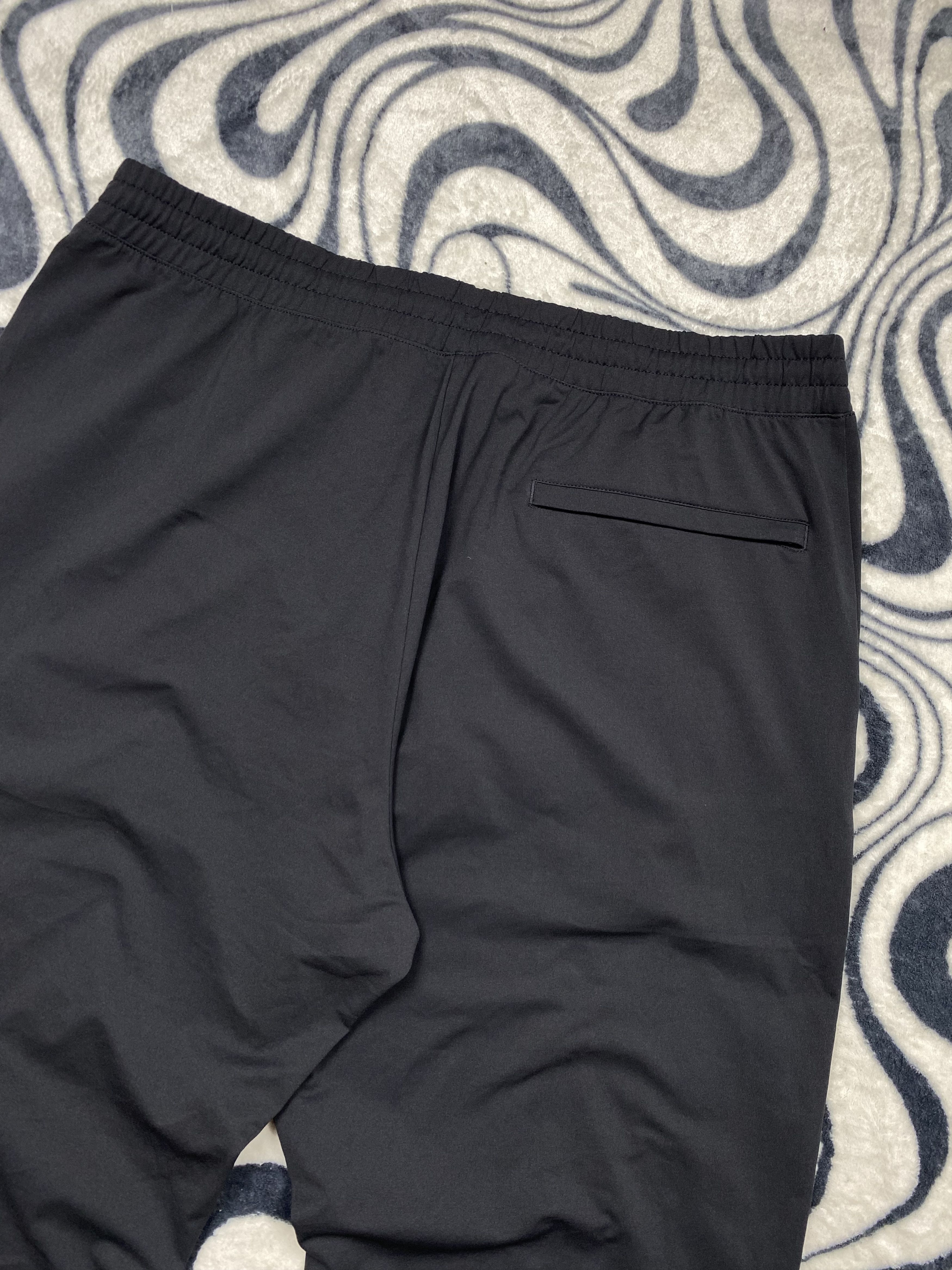 Uniqlo Uniqlo Mens Baggy Sweatpants Pants Y2K Size US 36 / EU 52 - 7 Thumbnail