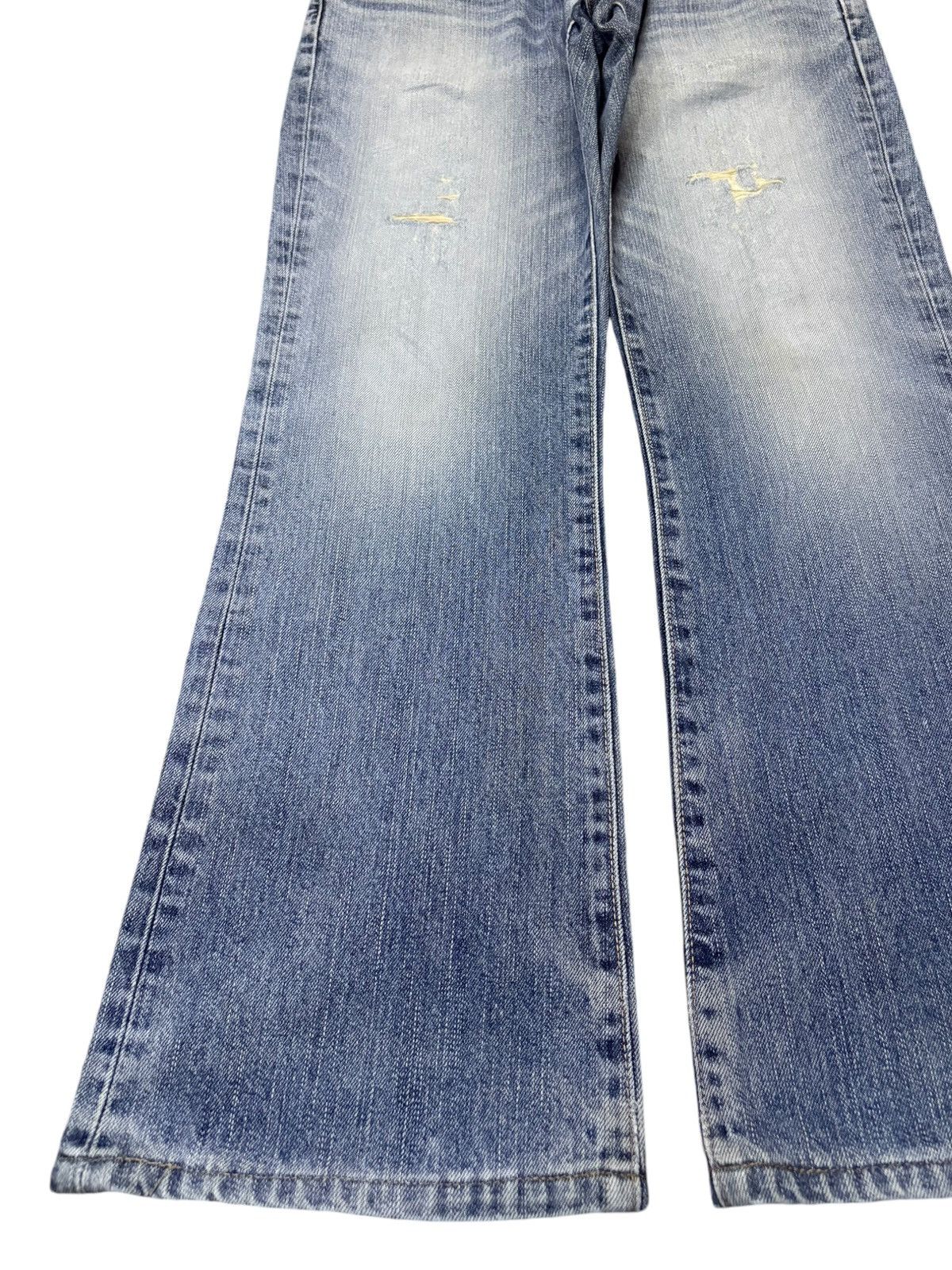 Edwin × Japanese Brand Exclusive Vintage Edwin XV Mud Wash Distress Flare Jeans Size US 30 / EU 46 - 6 Thumbnail