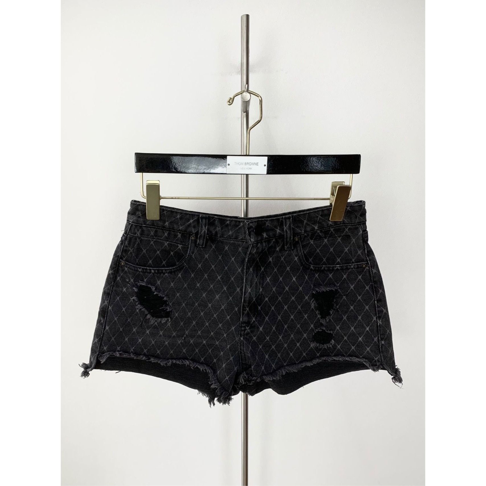 Alexander Wang Alexander Wang Bite Diamond-Patterned Distressed Black Denim Size 42" / US 20 - 1 Thumbnail