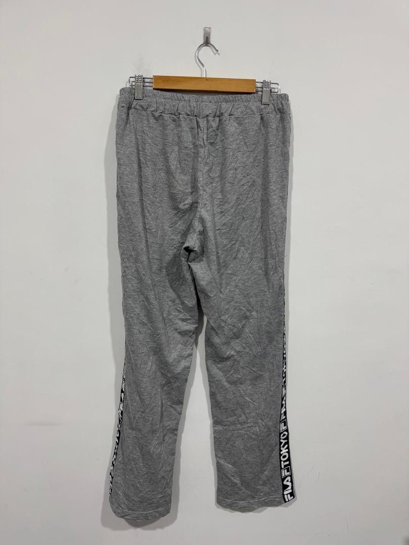 Designer × Fila Fila Tokyo Sweatpants Size US 30 / EU 46 - 3 Thumbnail