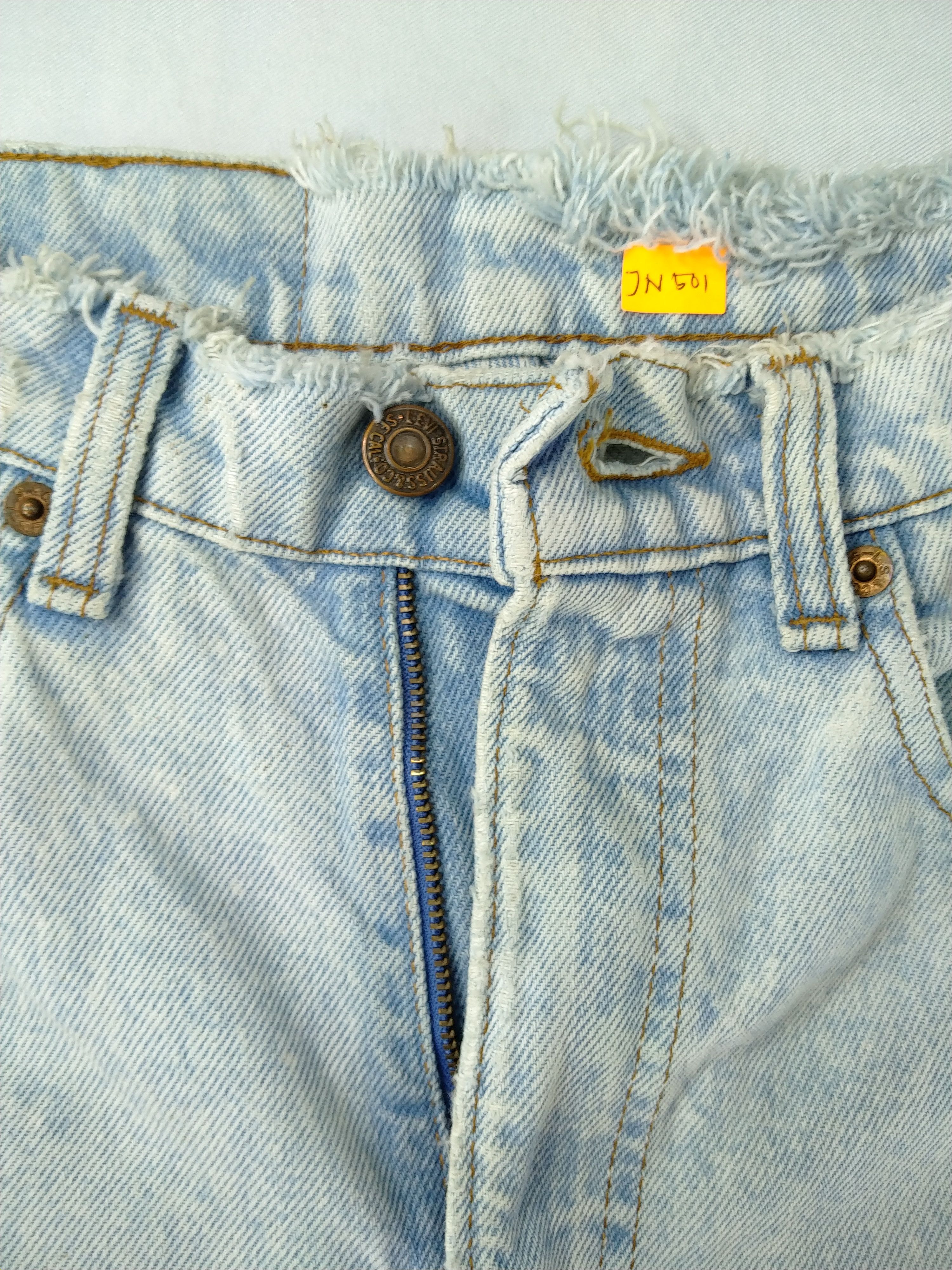 Levi's Light Wash Vintage Levi's 505 USA Denim 30x35 JN501 Size US 30 / EU 46 - 7 Thumbnail