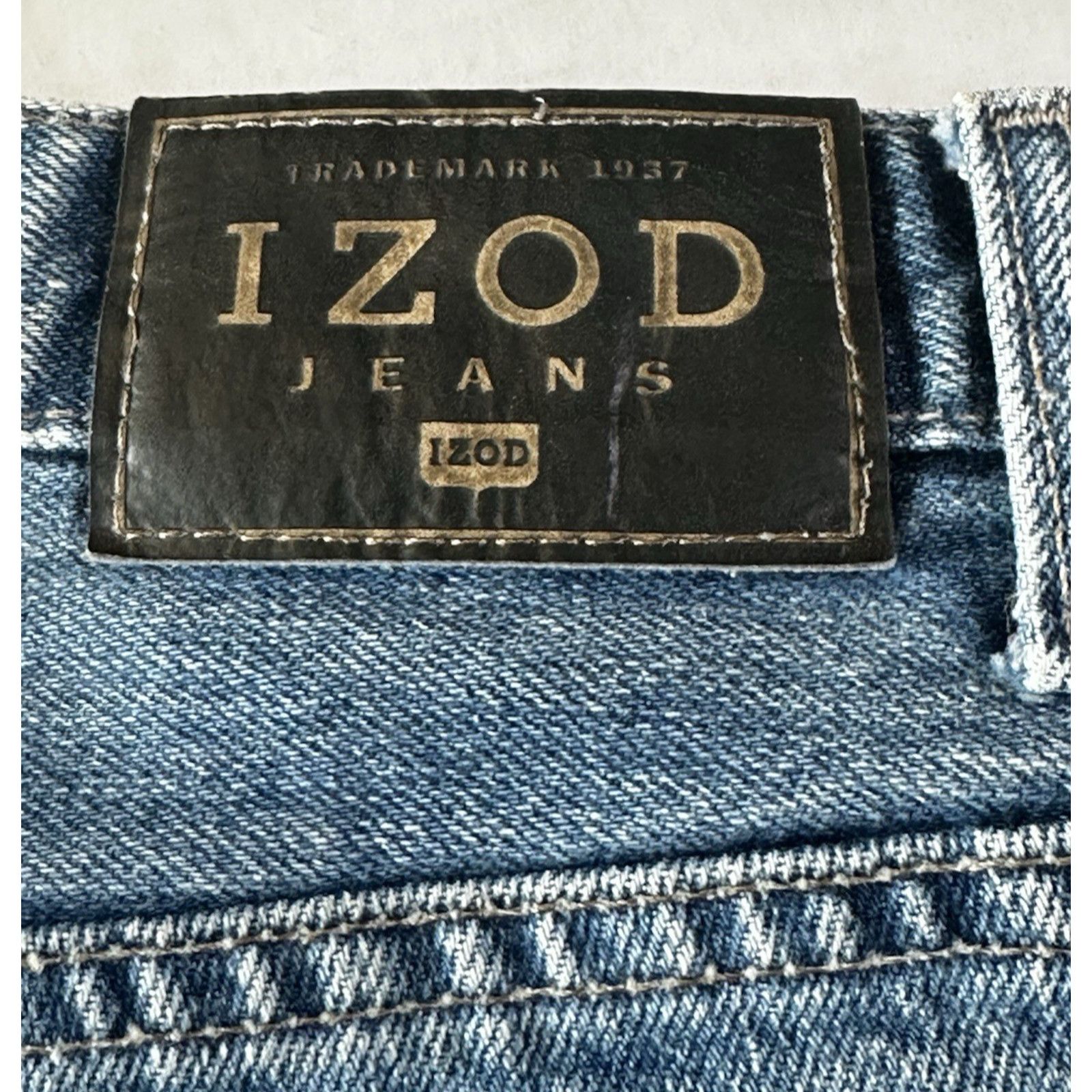 Izod Izod Jeans Blue Denim Classic Fit 36x30 Streetwear Normcore Size US 36 / EU 52 - 2 Thumbnail