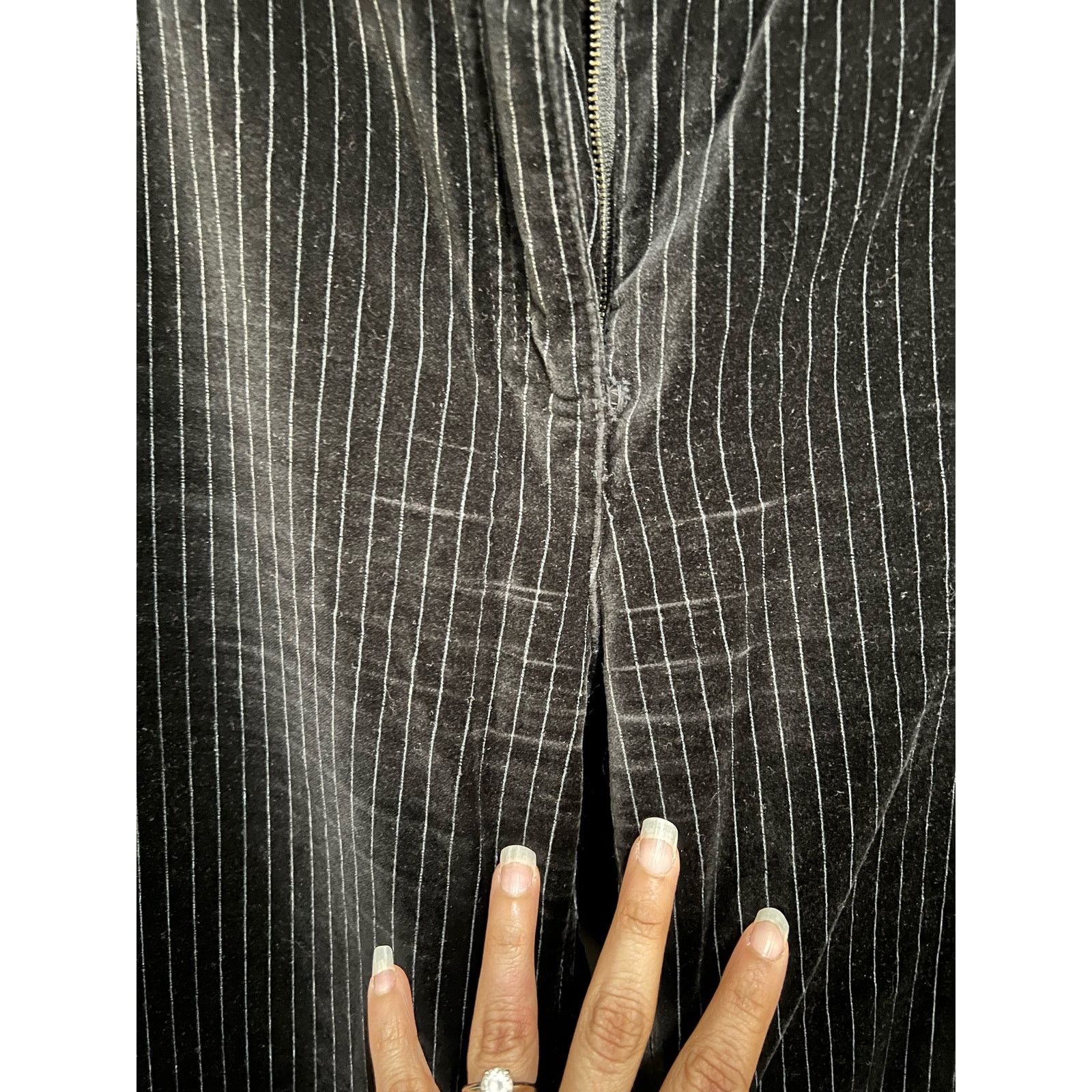 Charter Club Allison Fit Full Length Women's Black Warm Velour Pants EUC Size 30" / US 8 / IT 44 - 8 Thumbnail