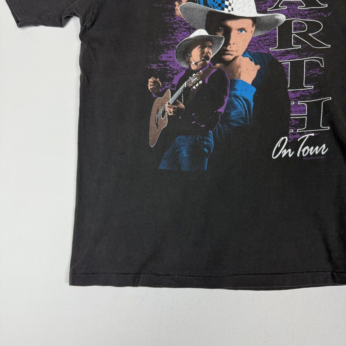 Band Tees Vintage 92s Garth Brooks On Town Tour Tee Size US M / EU 48-50 / 2 - 2 Thumbnail