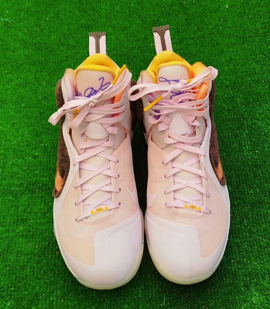 Nike Shoes Nike LeBron 9 King of LA Size US 9 / EU 42 - 2 Thumbnail