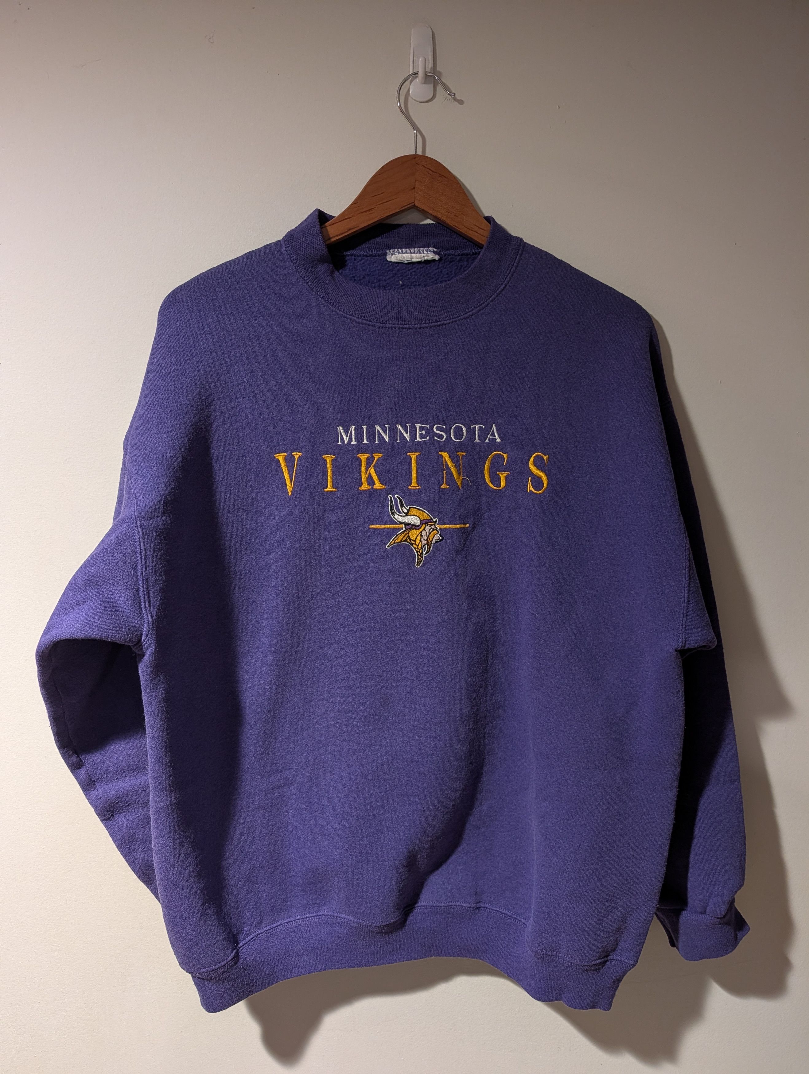 NFL Vintage Minnesota Vikings Embroidered Crewneck Sweatshirt Size US M / EU 48-50 / 2 - 1 Thumbnail