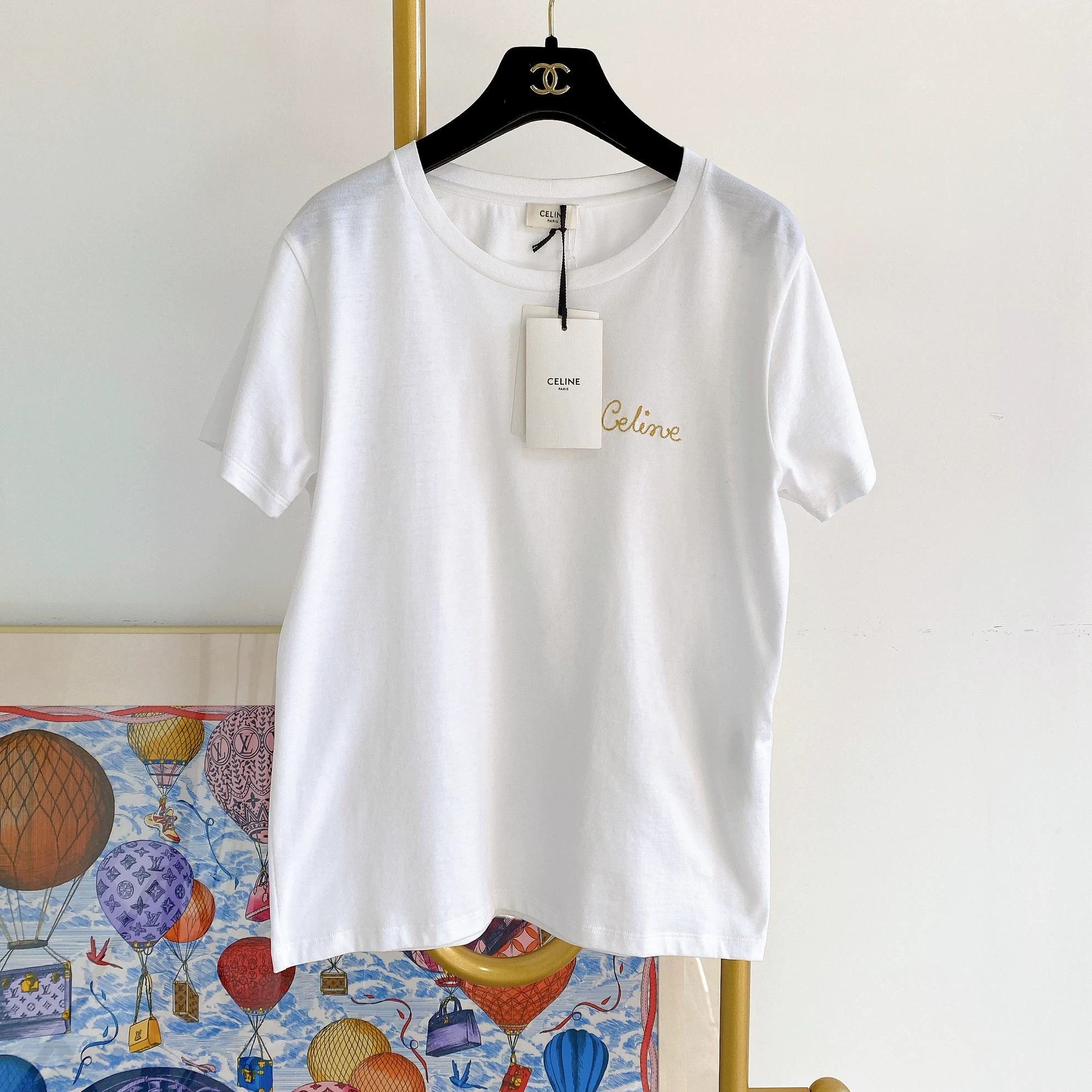 Celine Celine white logo Tee M new with tags 6125 Size M / US 6-8 / IT 42-44 - 1 Thumbnail