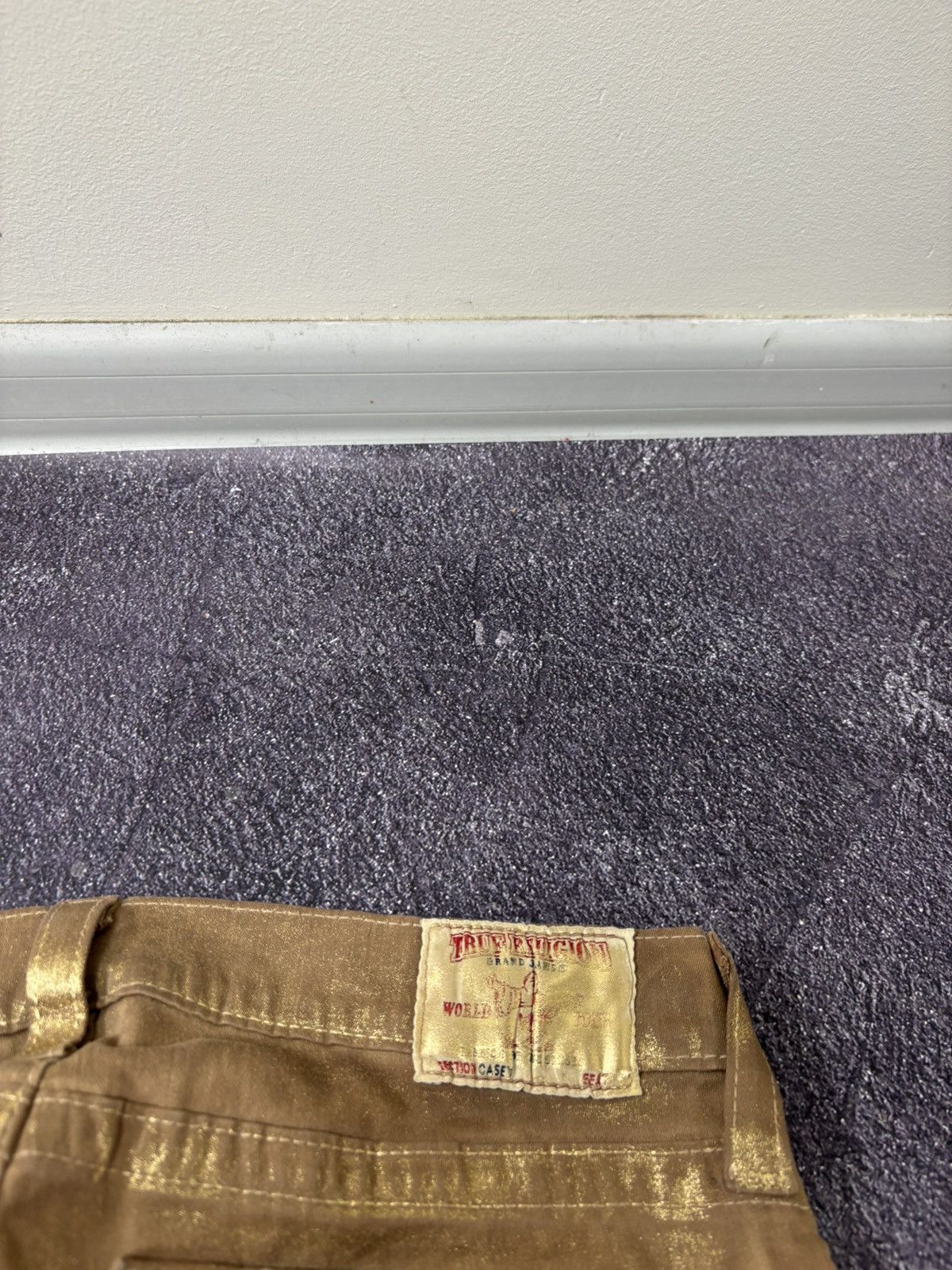 True Religion Vintage True Religion Y2K Women’s Gold Metallic Skinny Jeans Size 30" / US 8 / IT 44 - 18 Thumbnail