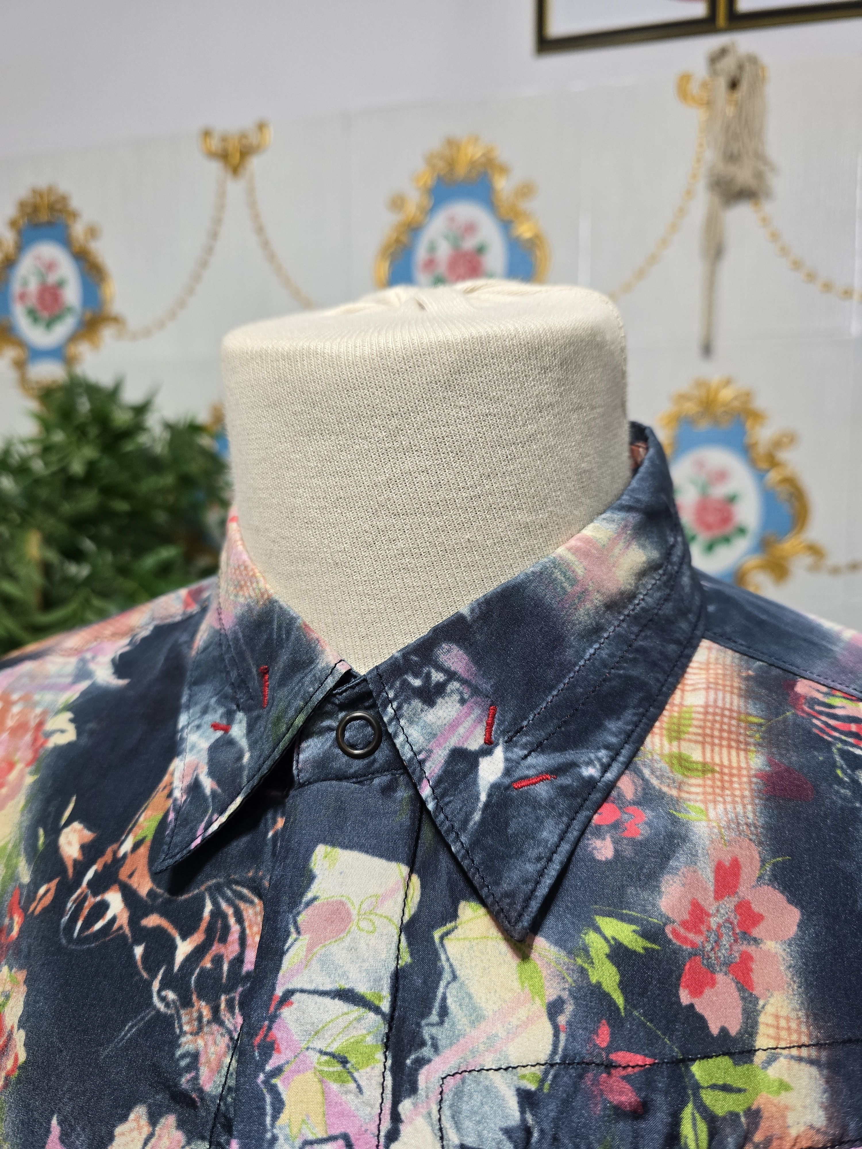 Marithe + Francois Girbaud MARITHE FRANCOIS GIRBAUD Navy Multicolored. 90' 100% silk Size US M / EU 48-50 / 2 - 14 Thumbnail