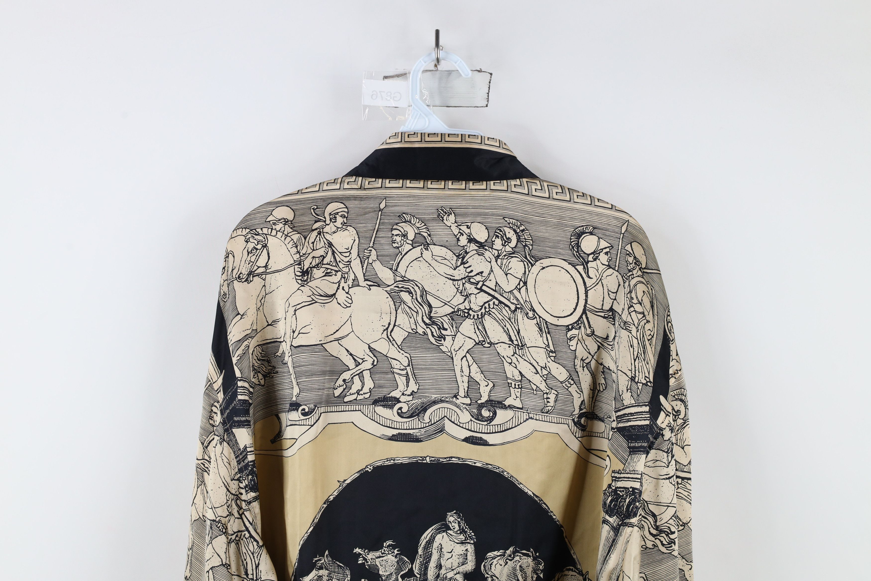 Vintage Vintage 90s Streetwear Roman All Over Print Button Shirt Size US L / EU 52-54 / 3 - 13 Thumbnail