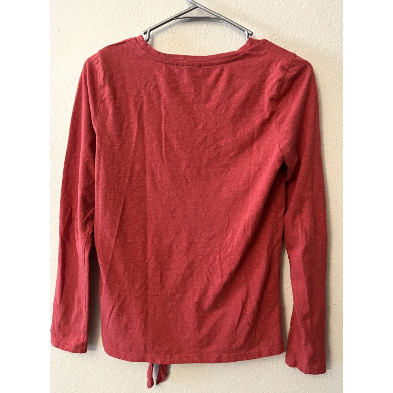 J.Crew J. Crew Mercantile Shirt Women's S Red Crew Neck Pocket Long Sleeve Tee Top Size S / US 4 / IT 40 - 3 Thumbnail
