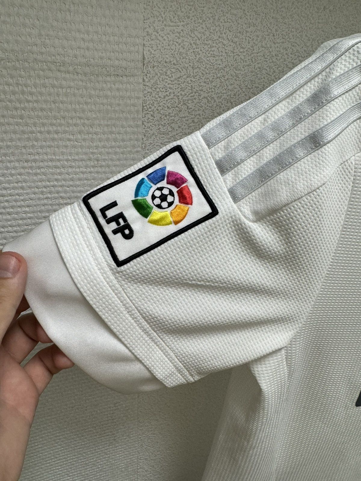 Adidas Real Madrid Adidas Fifa world championship 2014 jersey L LFP Size US L / EU 52-54 / 3 - 9 Thumbnail
