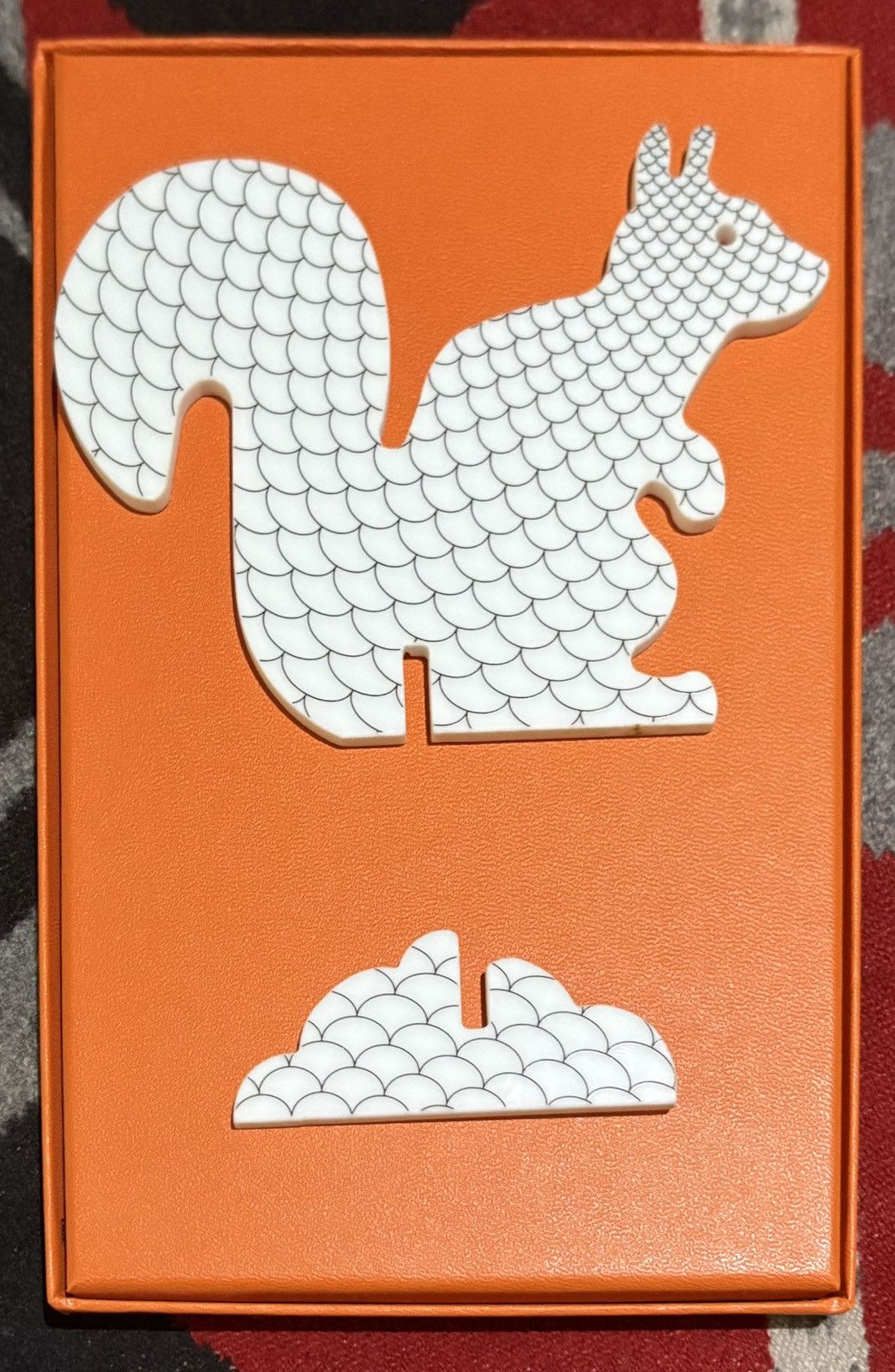 Hermes petit h Porcelain Squirrel with Stand Size ONE SIZE - 2 Thumbnail