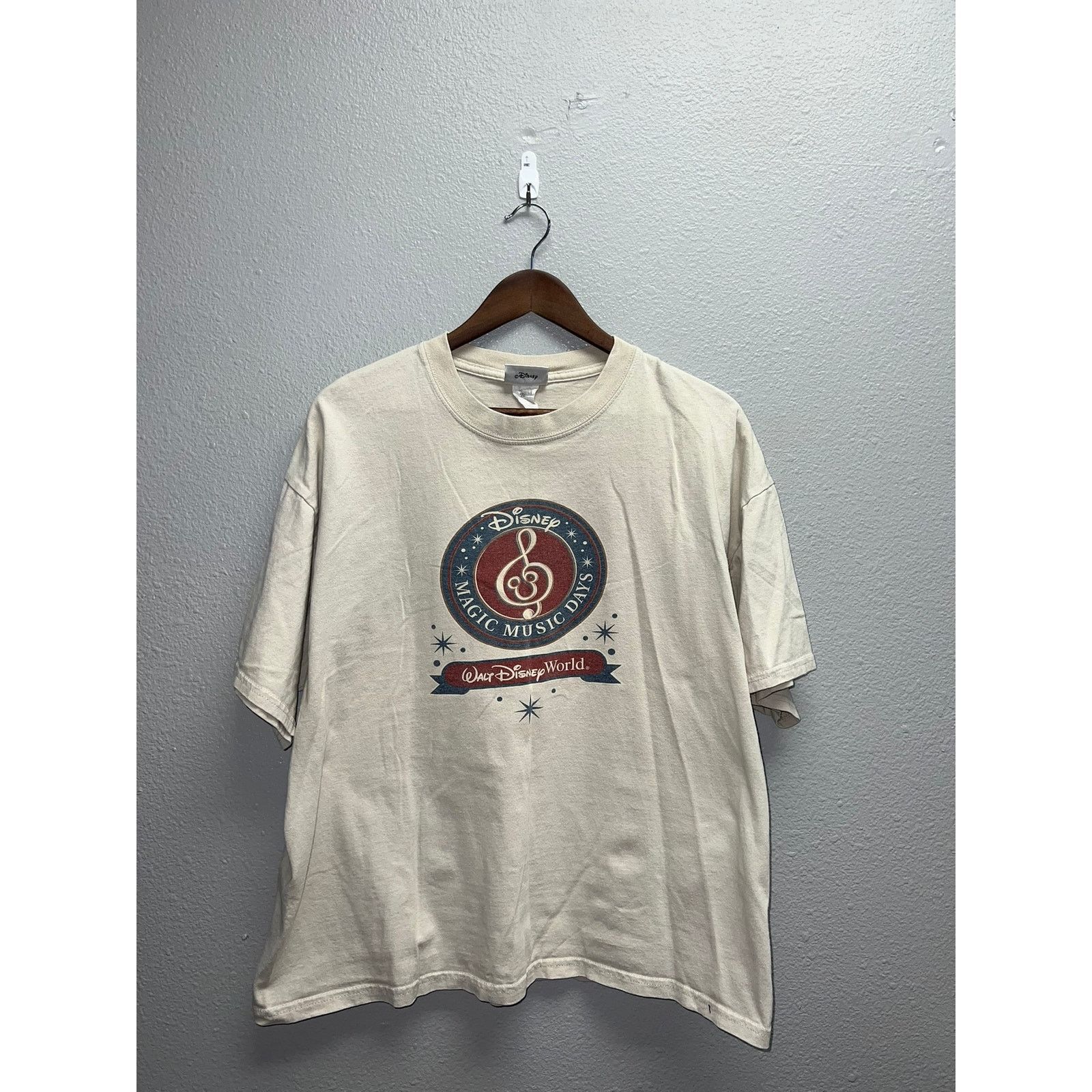 Disney Vintage Walt Disney World Magic Music Shirt Days Tee XL Size US XL / EU 56 / 4 - 1 Thumbnail