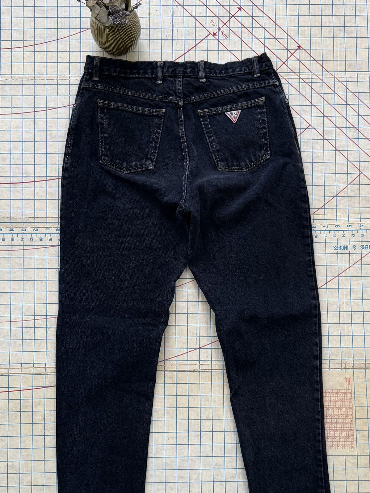 Guess Vintage 90’s Guess Jeans Dark Washed Tapered Leg Size 32x32 Size US 32 / EU 48 - 11 Thumbnail