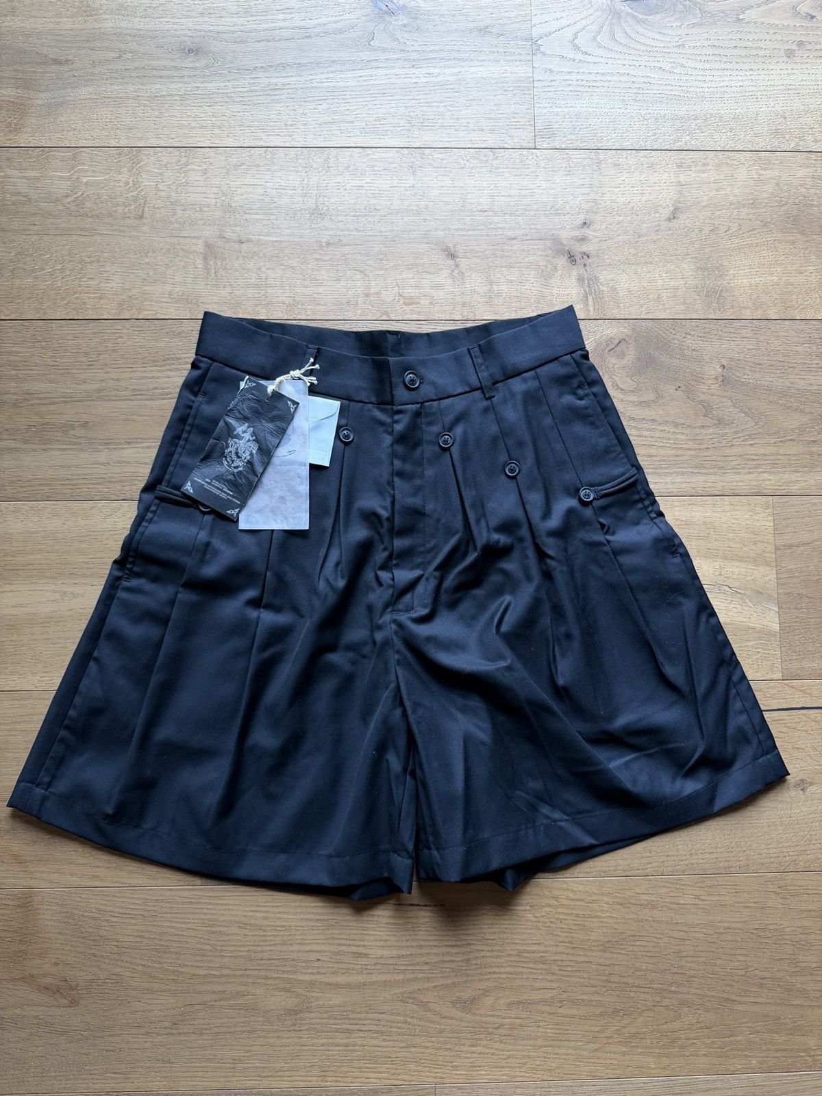 Professor.E Professor.E 24SS Pleated Shorts Size US 44 / EU 60 - 1 Thumbnail