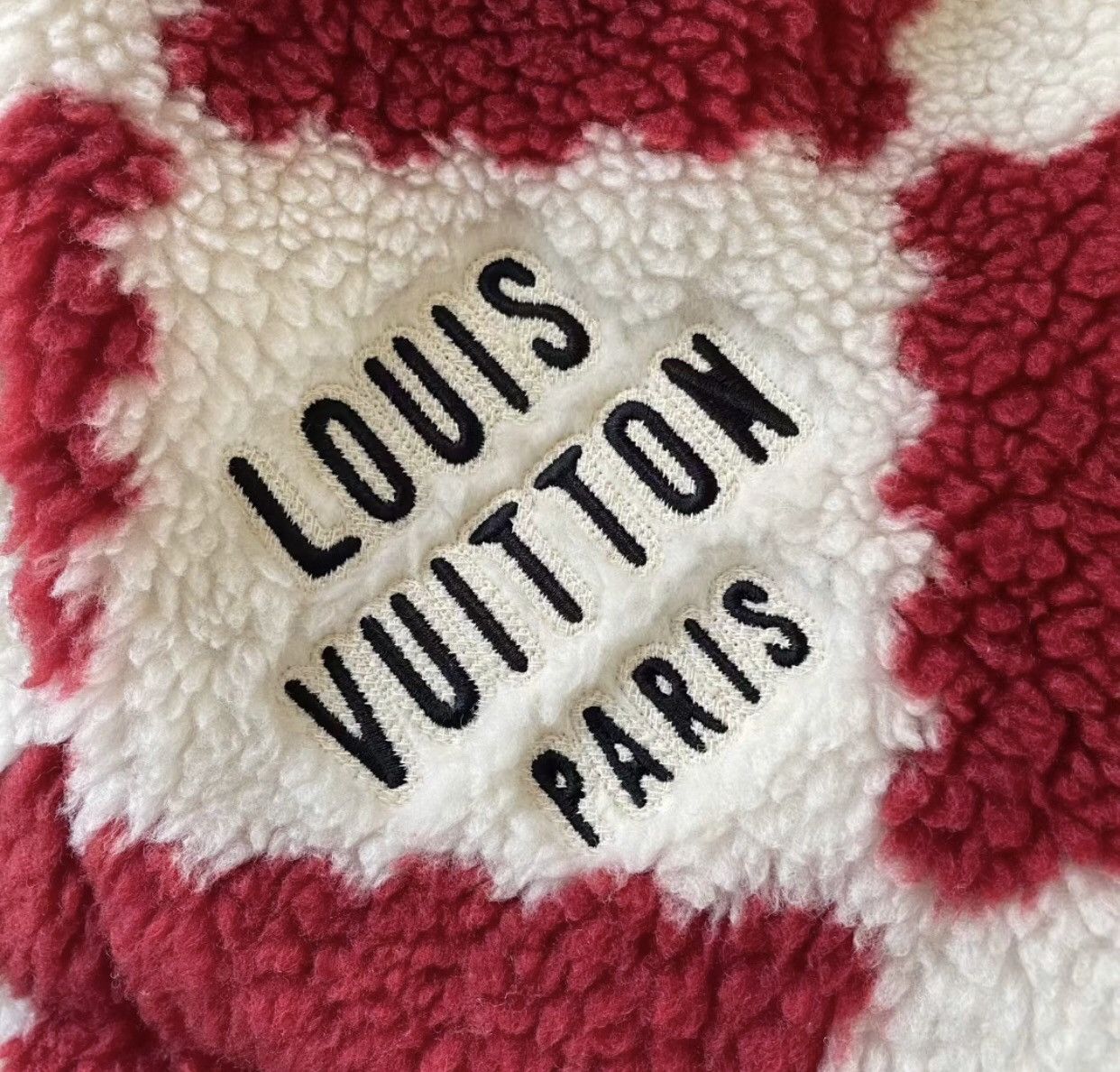 Louis Vuitton Louis Vuitton Lv Nigo Red and White Checkered Teddy Jacket Size US S / EU 44-46 / 1 - 5 Thumbnail