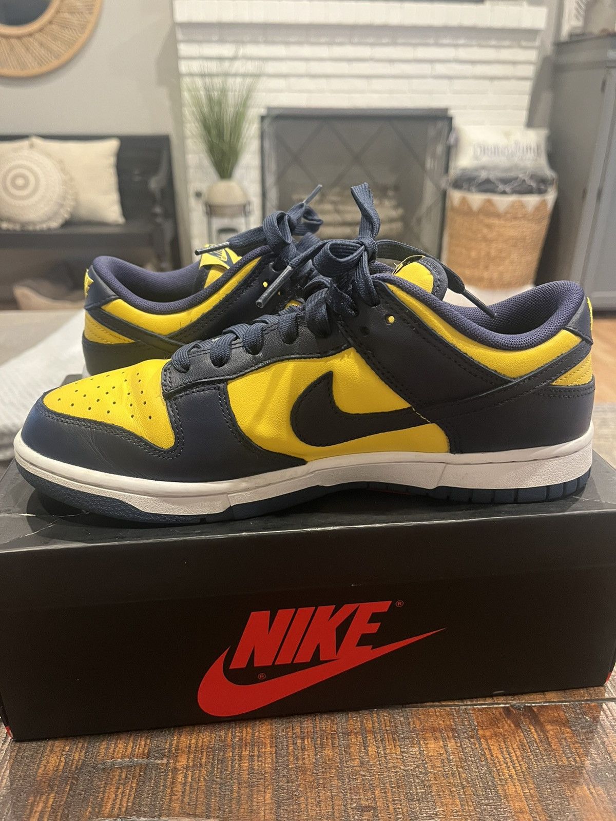 Nike Nike Dunk Low “Michigan” size 8 Size US 8 / EU 41 - 11 Thumbnail
