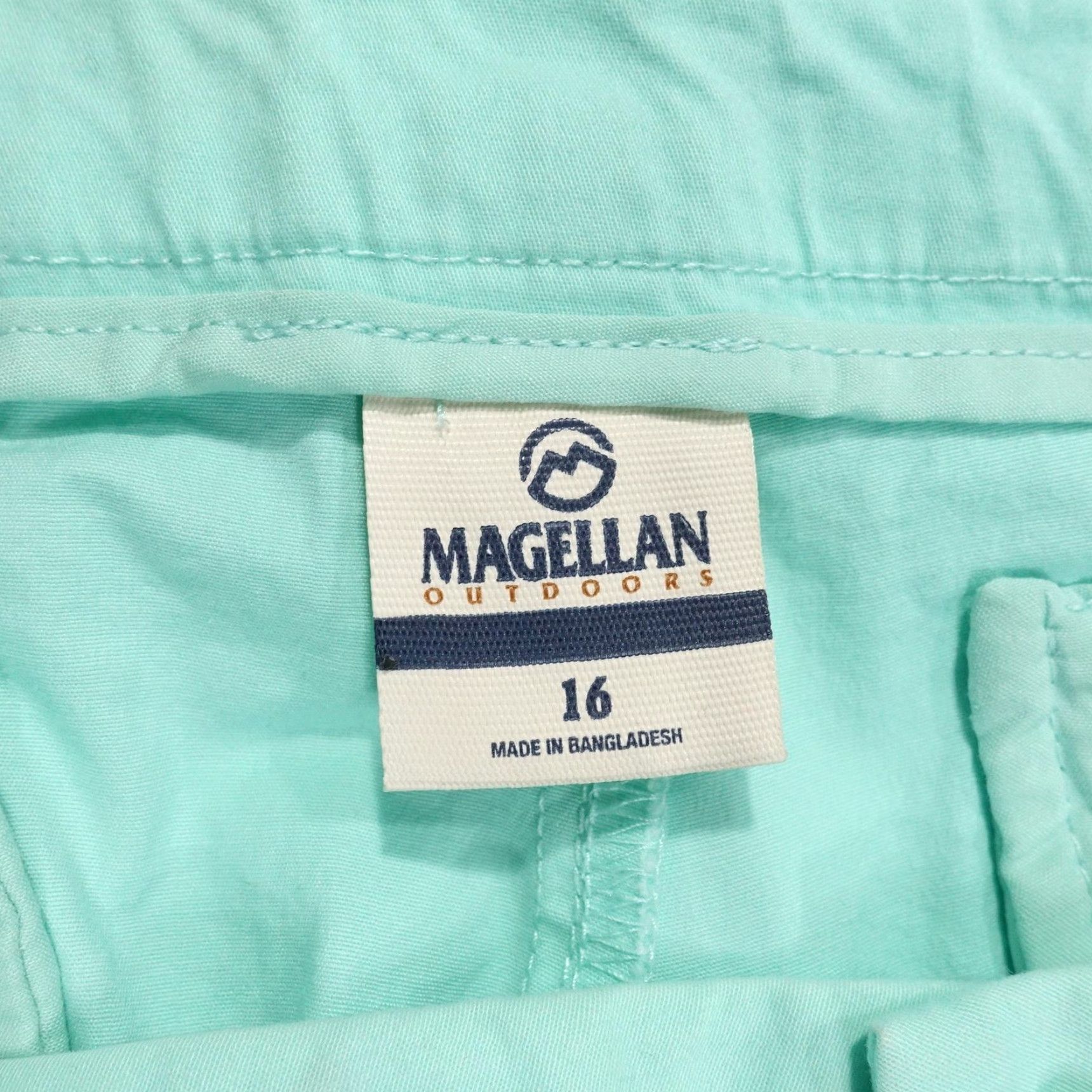 Vintage Magellan Outdoors Shorts Womens 16 Green Chino Stretch Twill Casual 38x4.5 Size 38" / US 16 / IT 52 - 6 Thumbnail