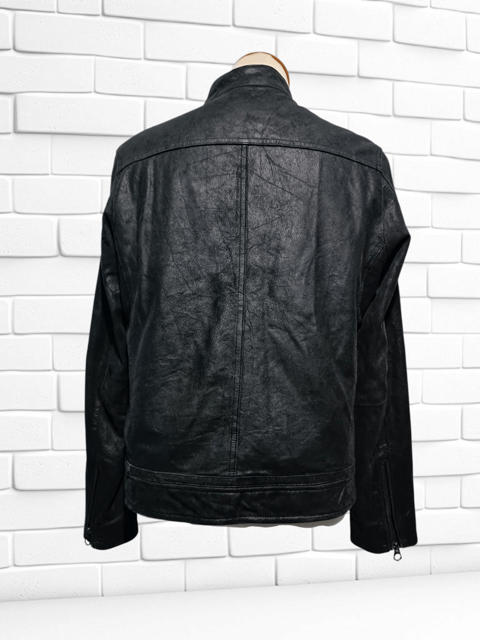 Japanese Brand Vintage Distressed Black Biker Leather Jacket Size US L / EU 52-54 / 3 - 4 Thumbnail