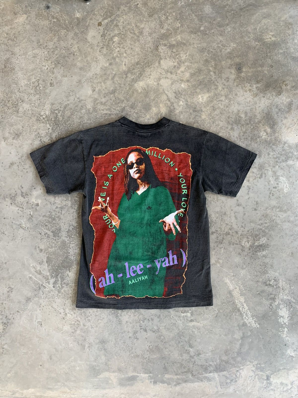Band Tees × Vintage Aaliyah Size US S / EU 44-46 / 1 - 2 Thumbnail