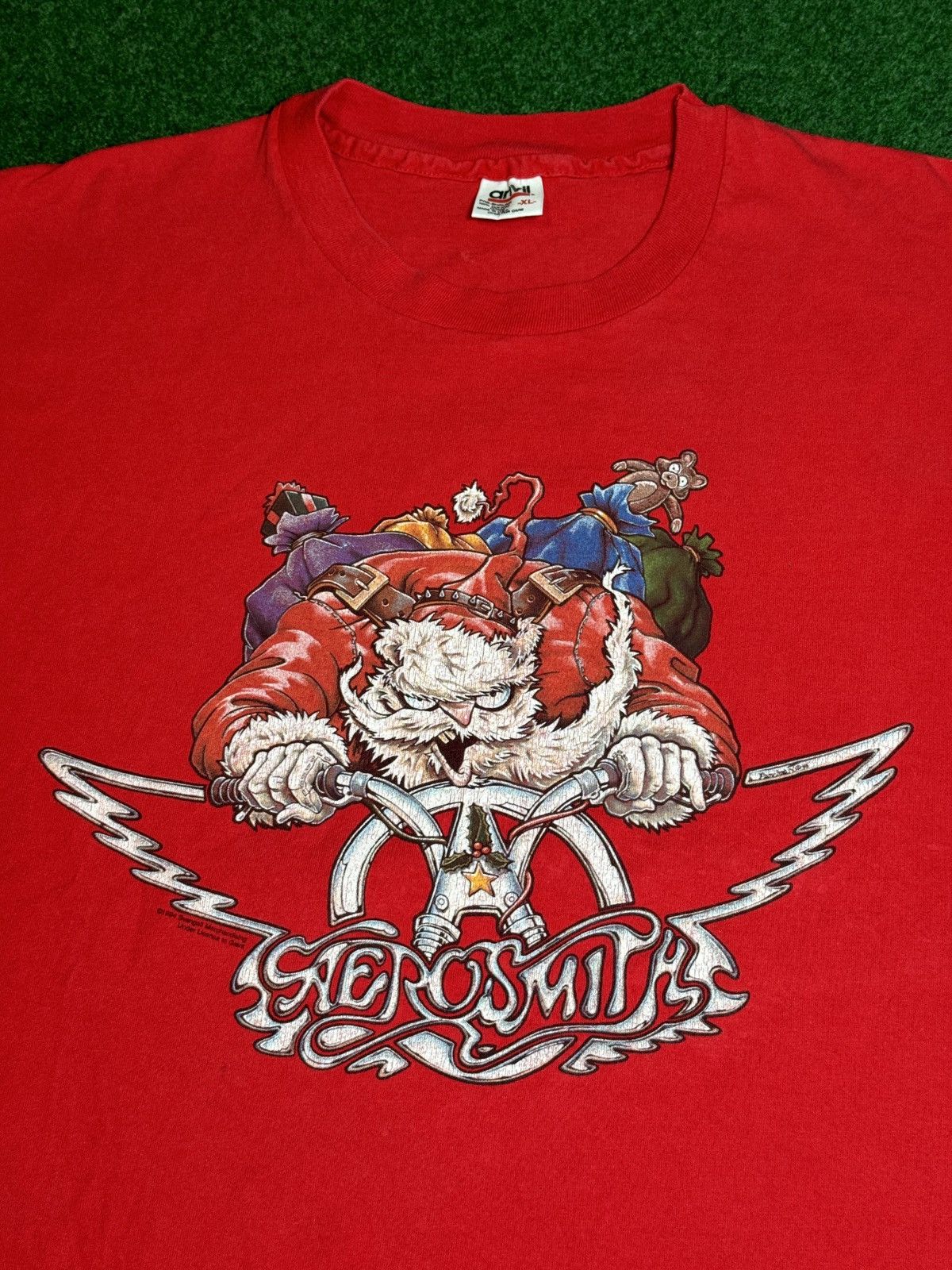 Band Tees × Vintage Vintage 90s Aerosmith INSANE Christmas Santa Claus T Shirt Size US XL / EU 56 / 4 - 2 Thumbnail
