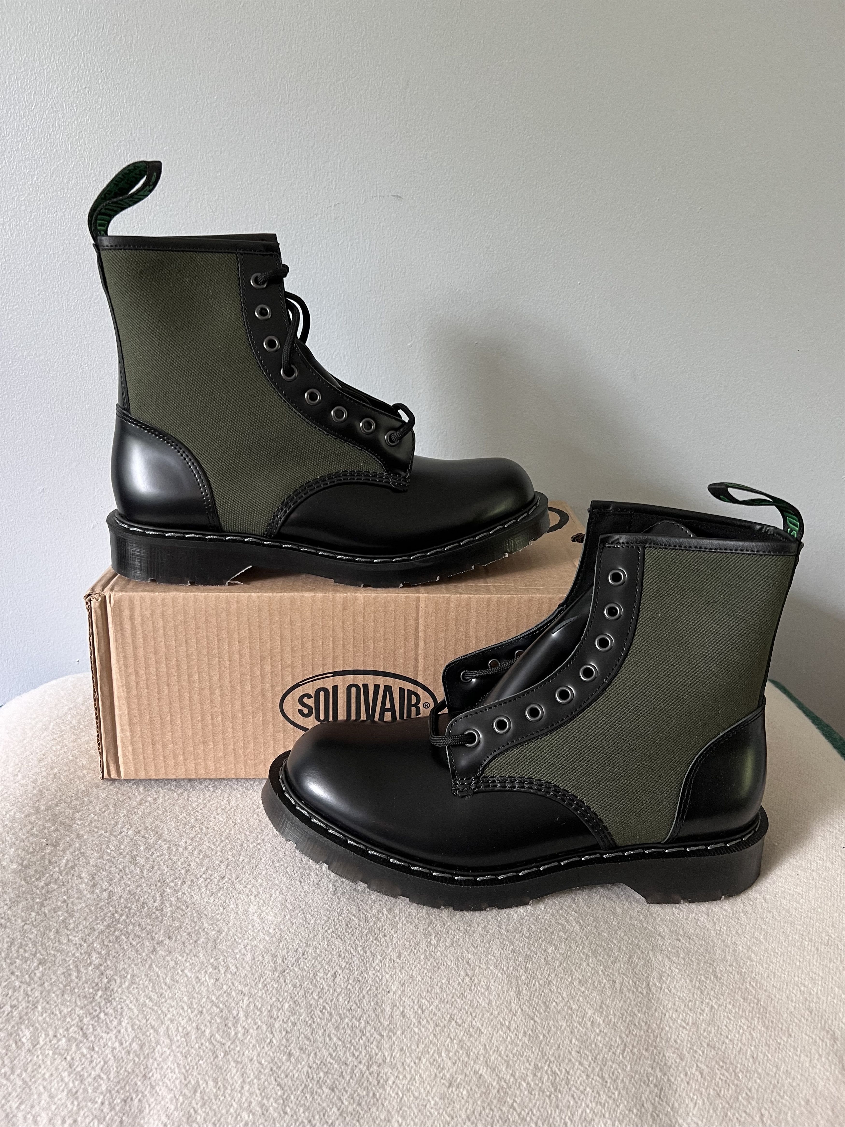 Noah × Solovair Noah Solovair Jungle Boots in Olive Black Leather Size US 8 / EU 41 - 2 Thumbnail