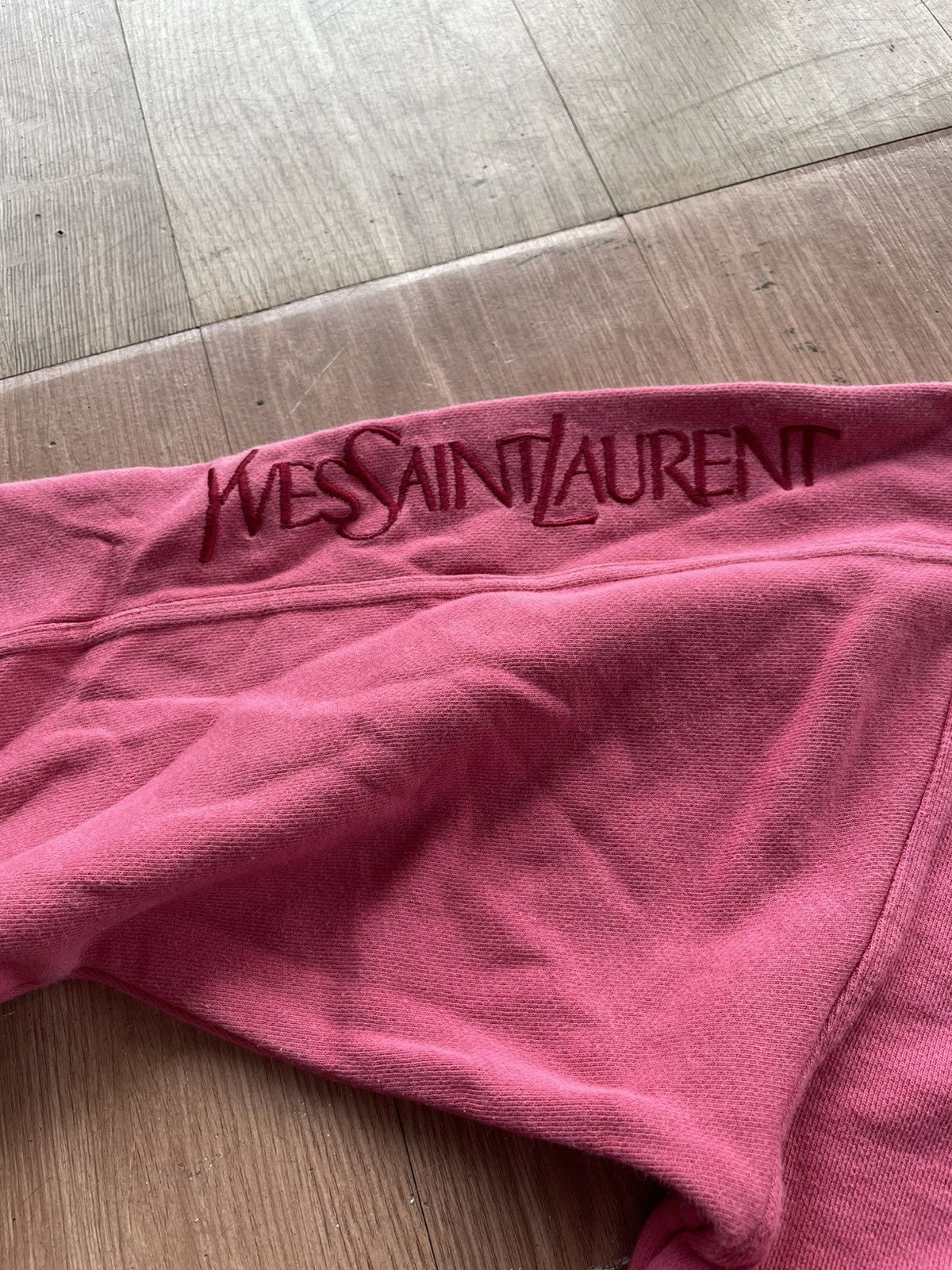 Yves Saint Laurent Yves saint lauren big logo sweatshirt Size US M / EU 48-50 / 2 - 4 Thumbnail