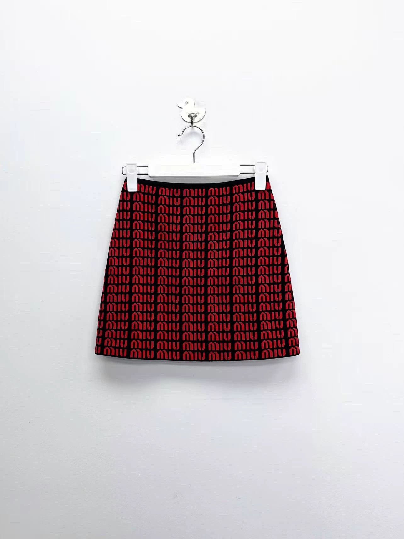 Miu Miu Miu Miu Black Red Logo Knit Mini Skirt Size 36" / US 14 / IT 50 - 1 Thumbnail