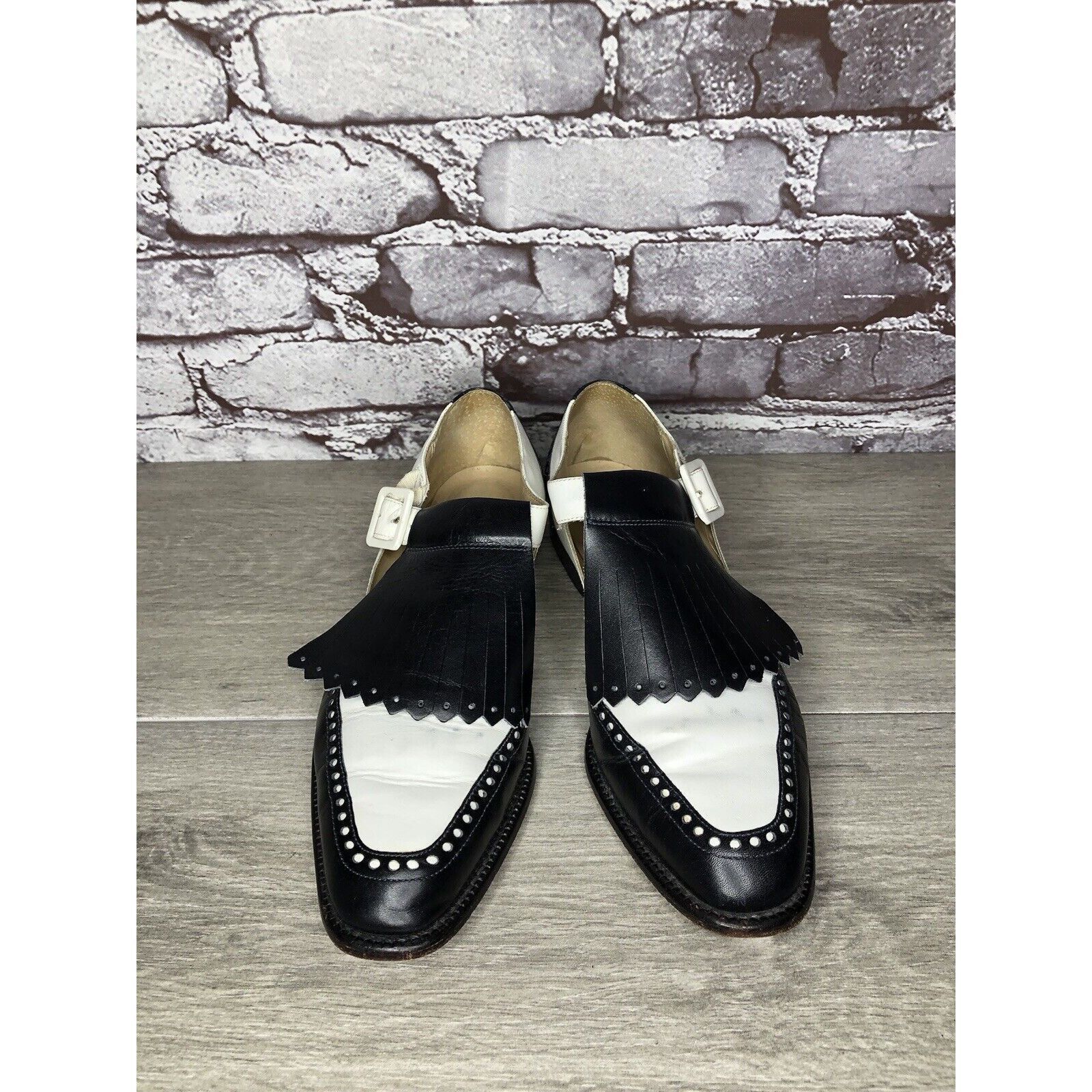 Kenneth Cole Kenneth Cole New York Black White Leather Kiltie Flats Shoes Size US 9 / IT 39 - 10 Thumbnail