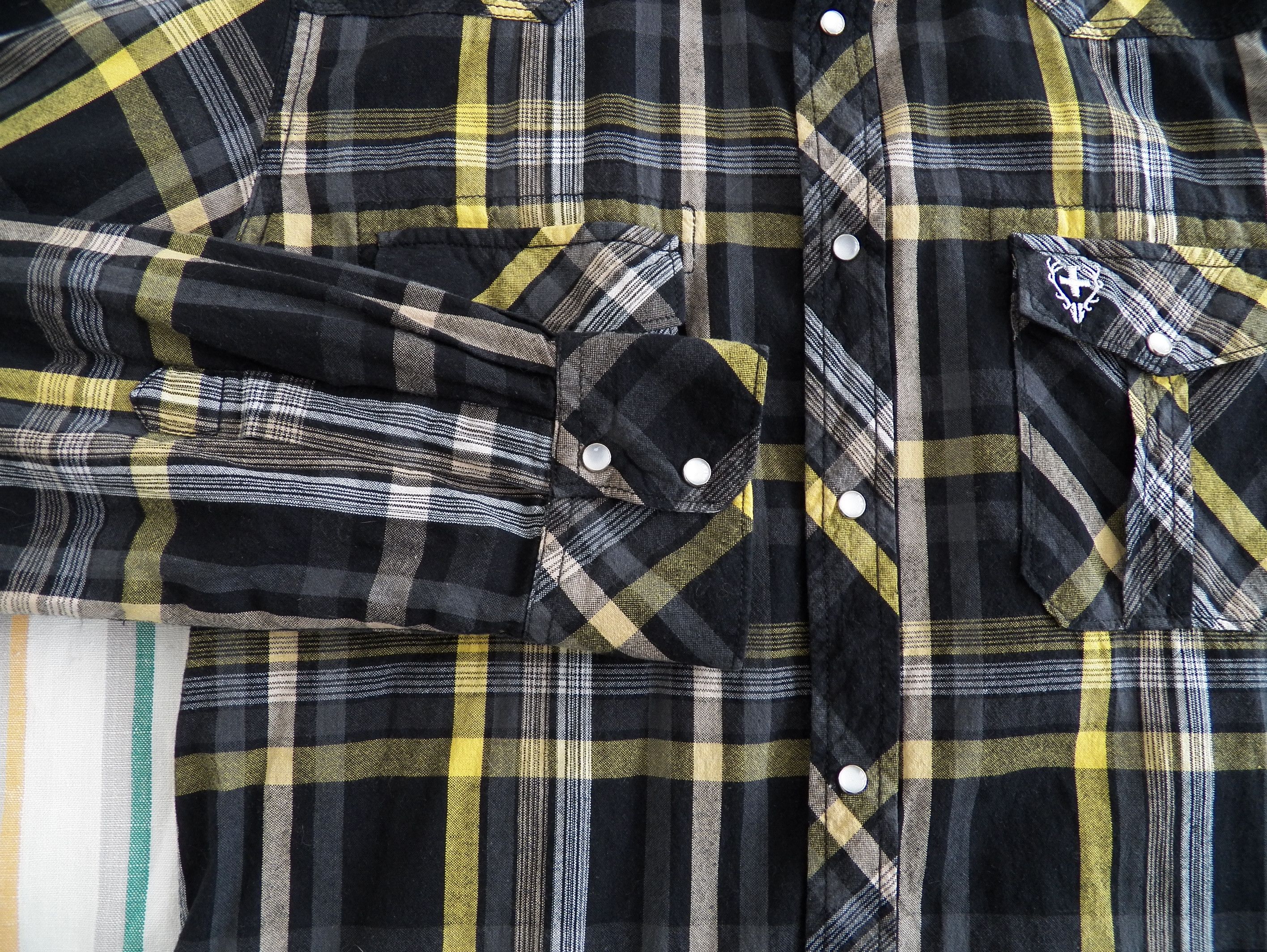Alprausch Mens Shirt black yellow plaid flannel snap