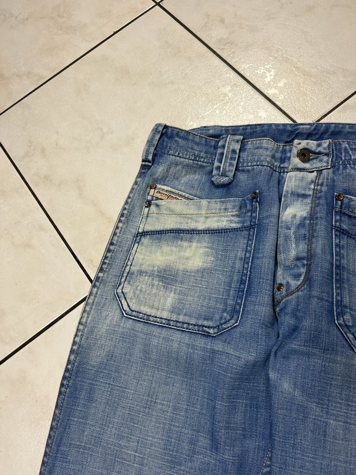 Diesel × Vintage Vintage Diesel moorix y2k distressed denim jeans baggy pants Size US 32 / EU 48 - 7 Thumbnail