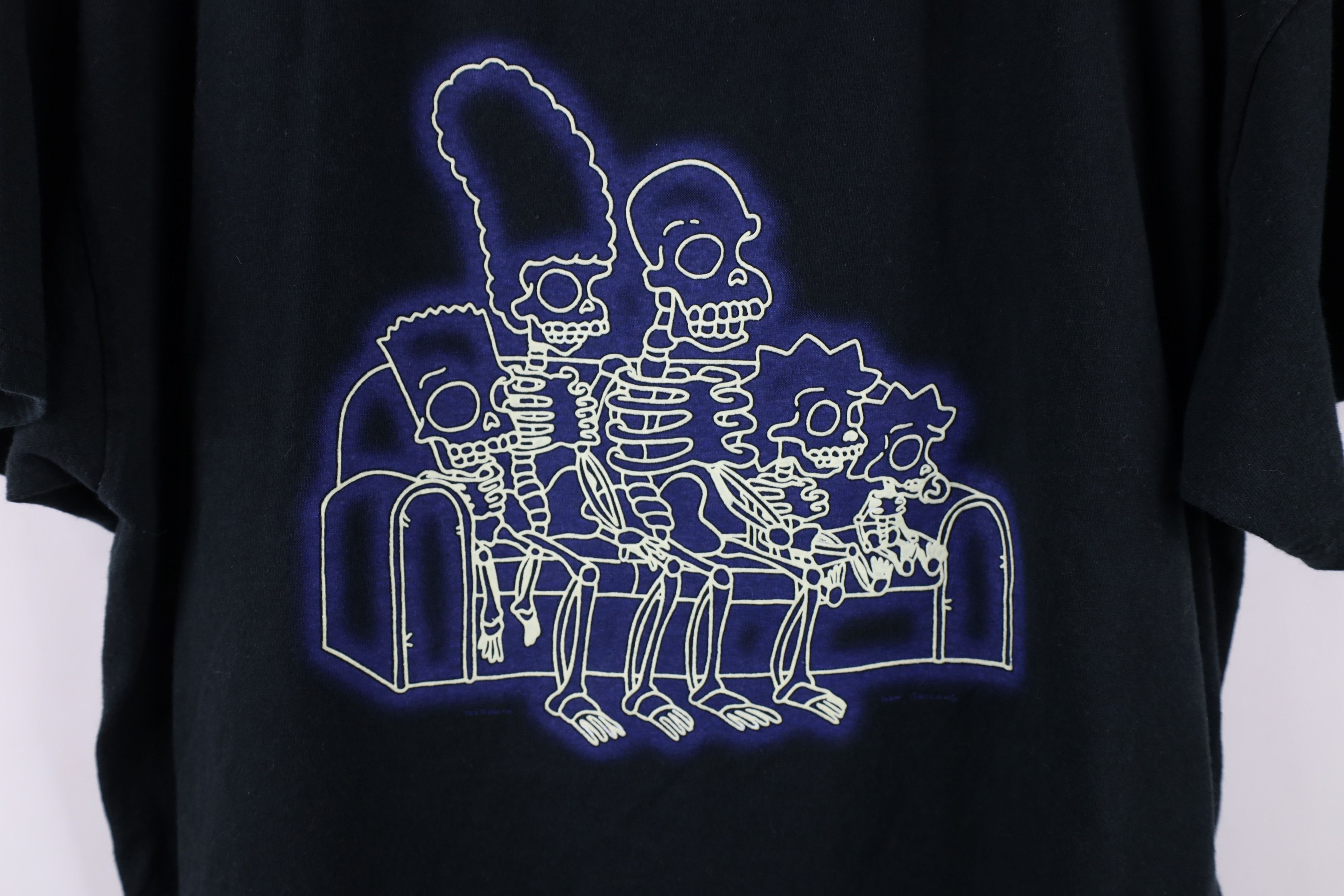 Vintage Vintage Y2K 2004 The Simpsons Glow In the Dark T-Shirt Size US L / EU 52-54 / 3 - 4 Thumbnail