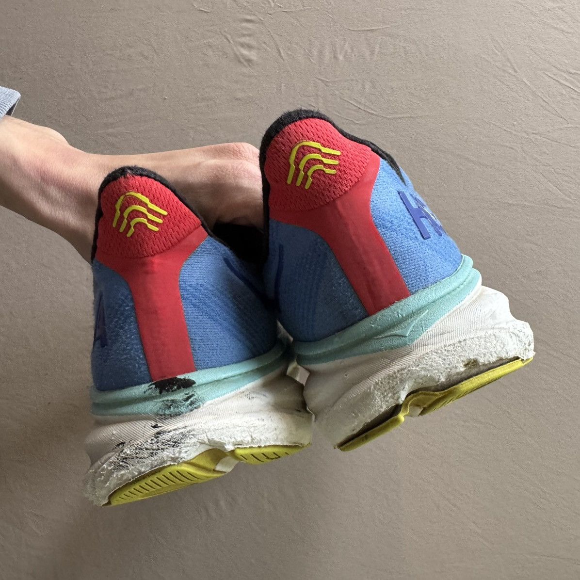 Hoka Hoka One One CLIFTON 9 Running Sneakers Size US 10.5 / EU 43-44 - 5 Thumbnail