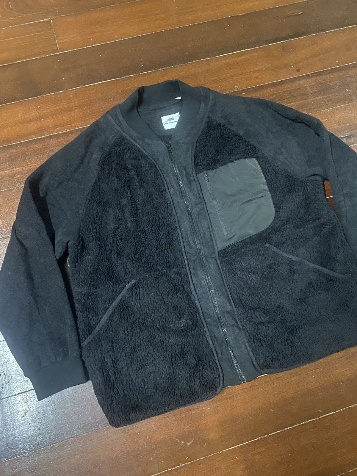 Uniqlo × White Mountaineering UNIQLO WHITE MOUNTAINEERING XL SIZE BLACK PILE FLEECE JACKET Size US XL / EU 56 / 4 - 3 Thumbnail